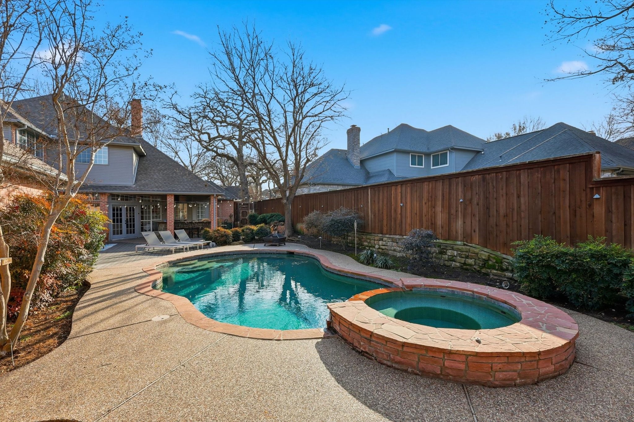 117 Sand Point Court
