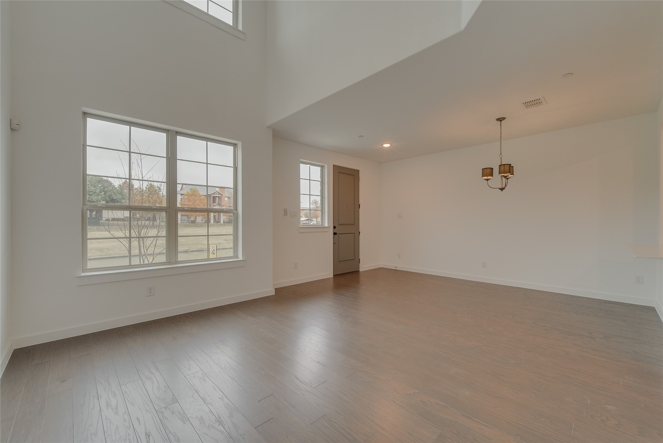 659 Trail Side Drive