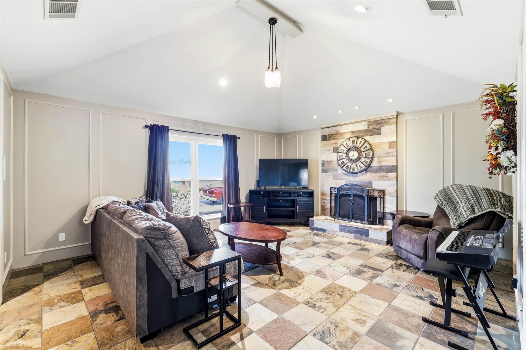 306 Pepperwood Street