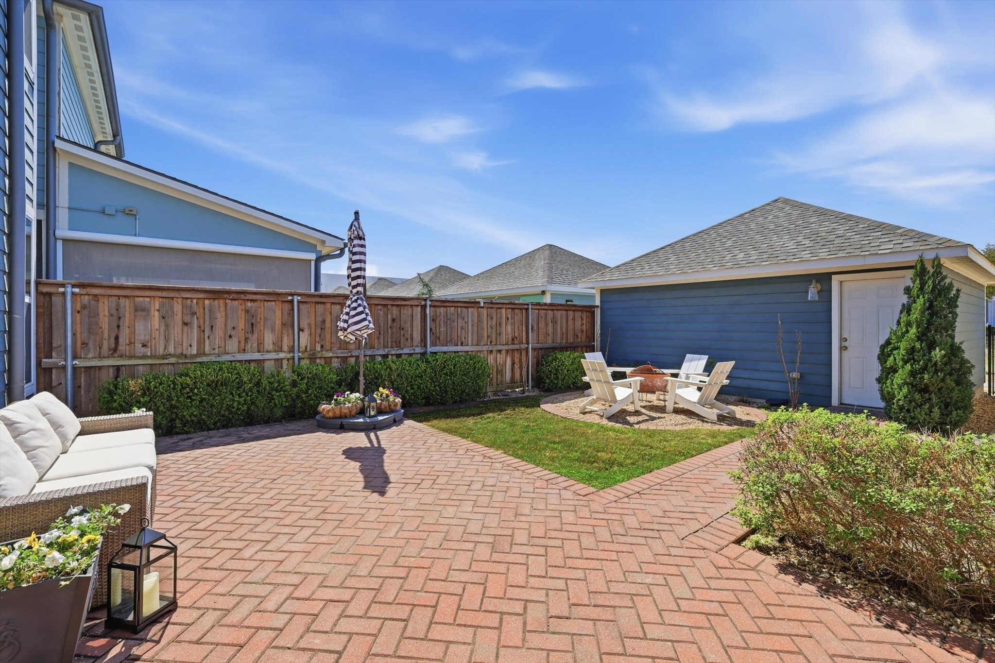 731 Hammond Street