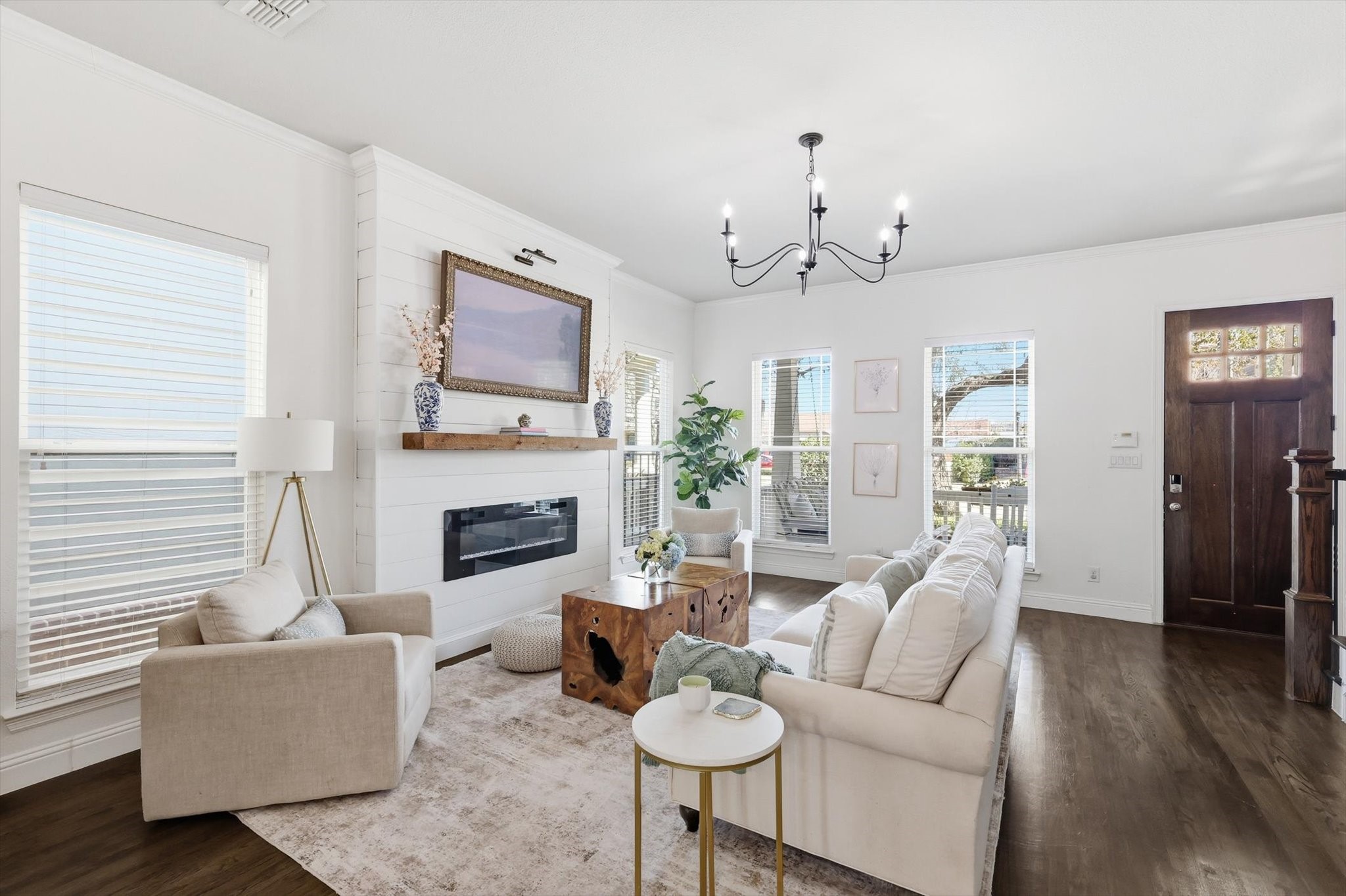 731 Hammond Street