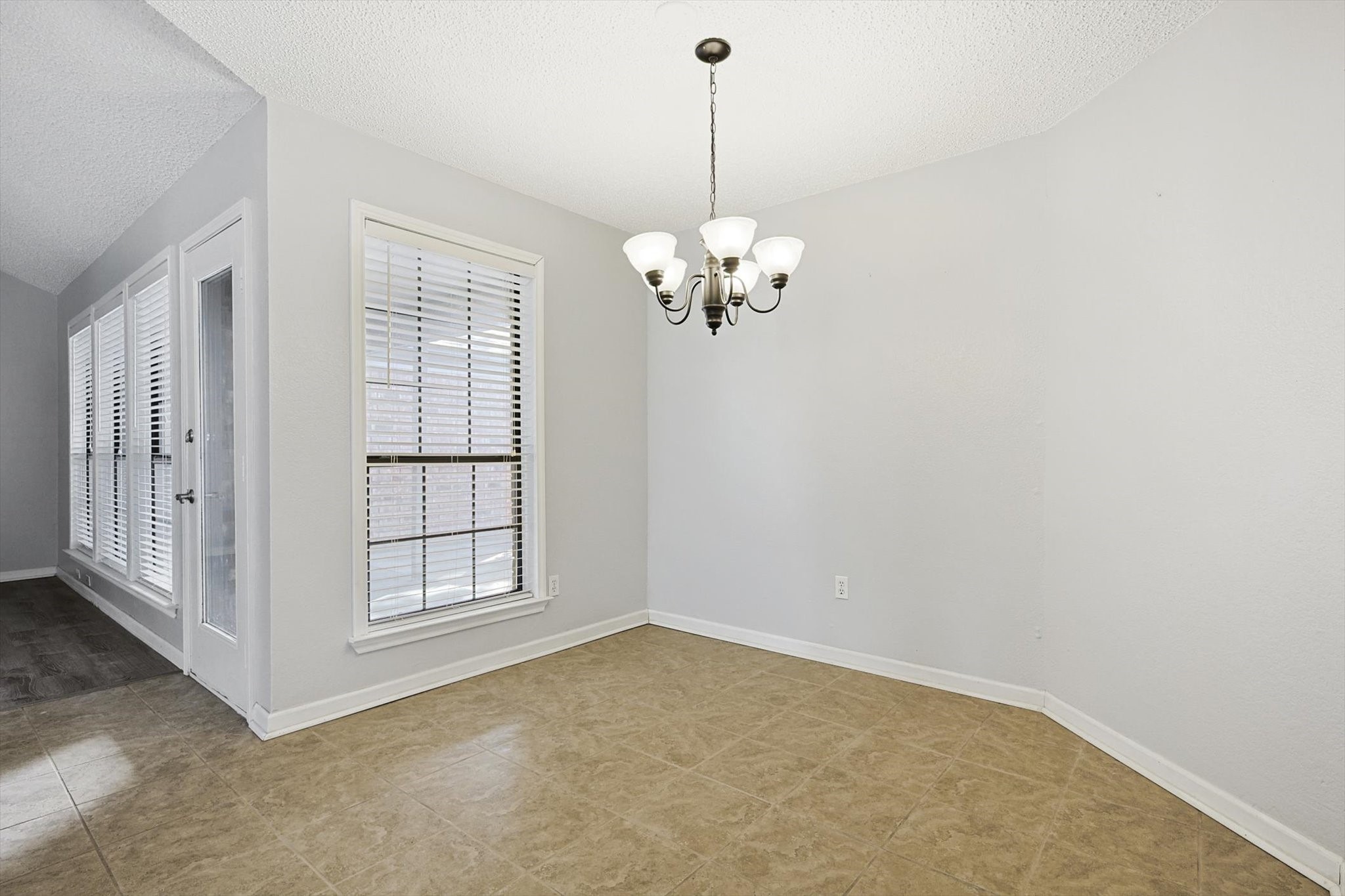 266 Pinyon Lane