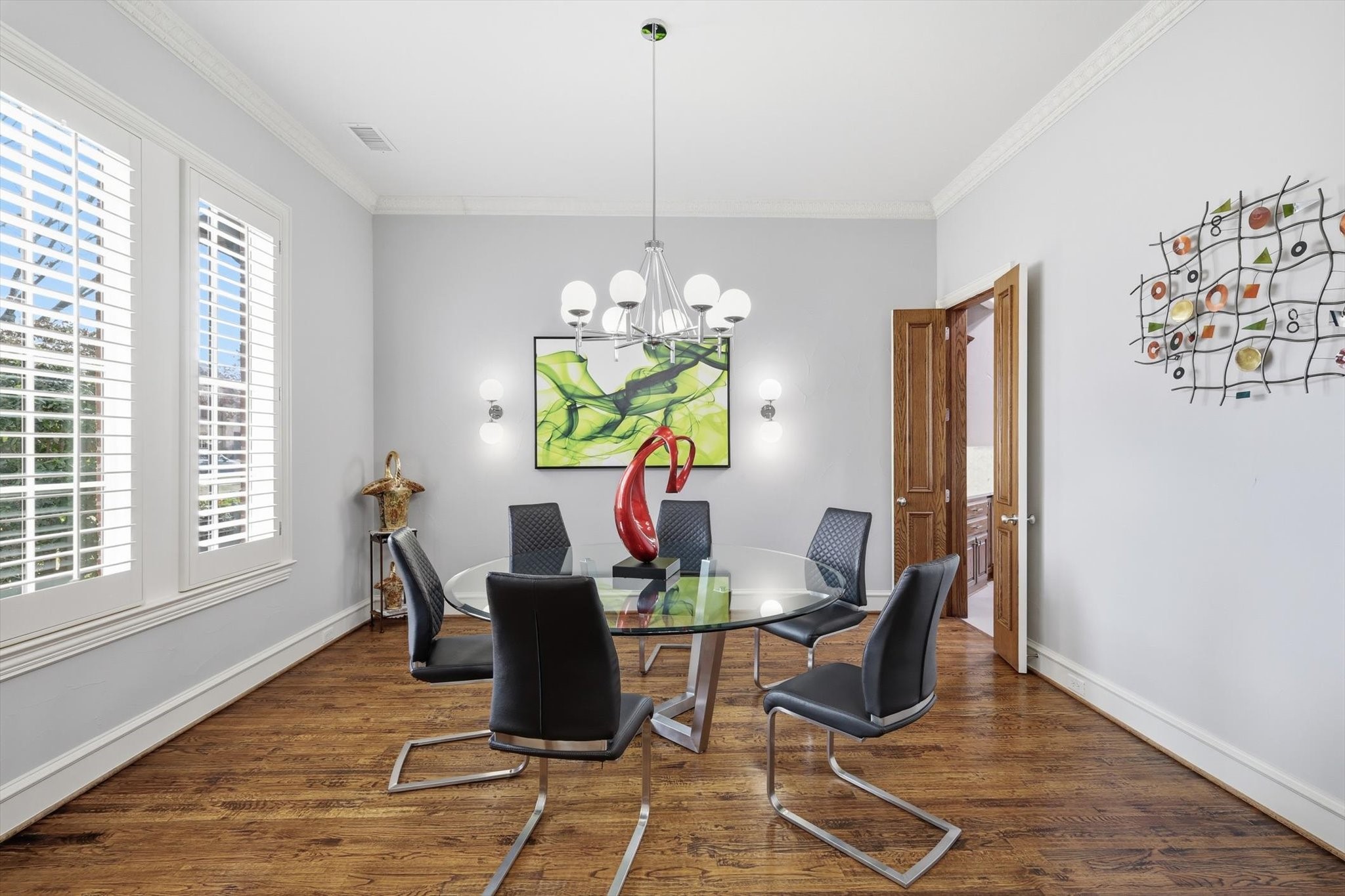 627 Prestwick Court