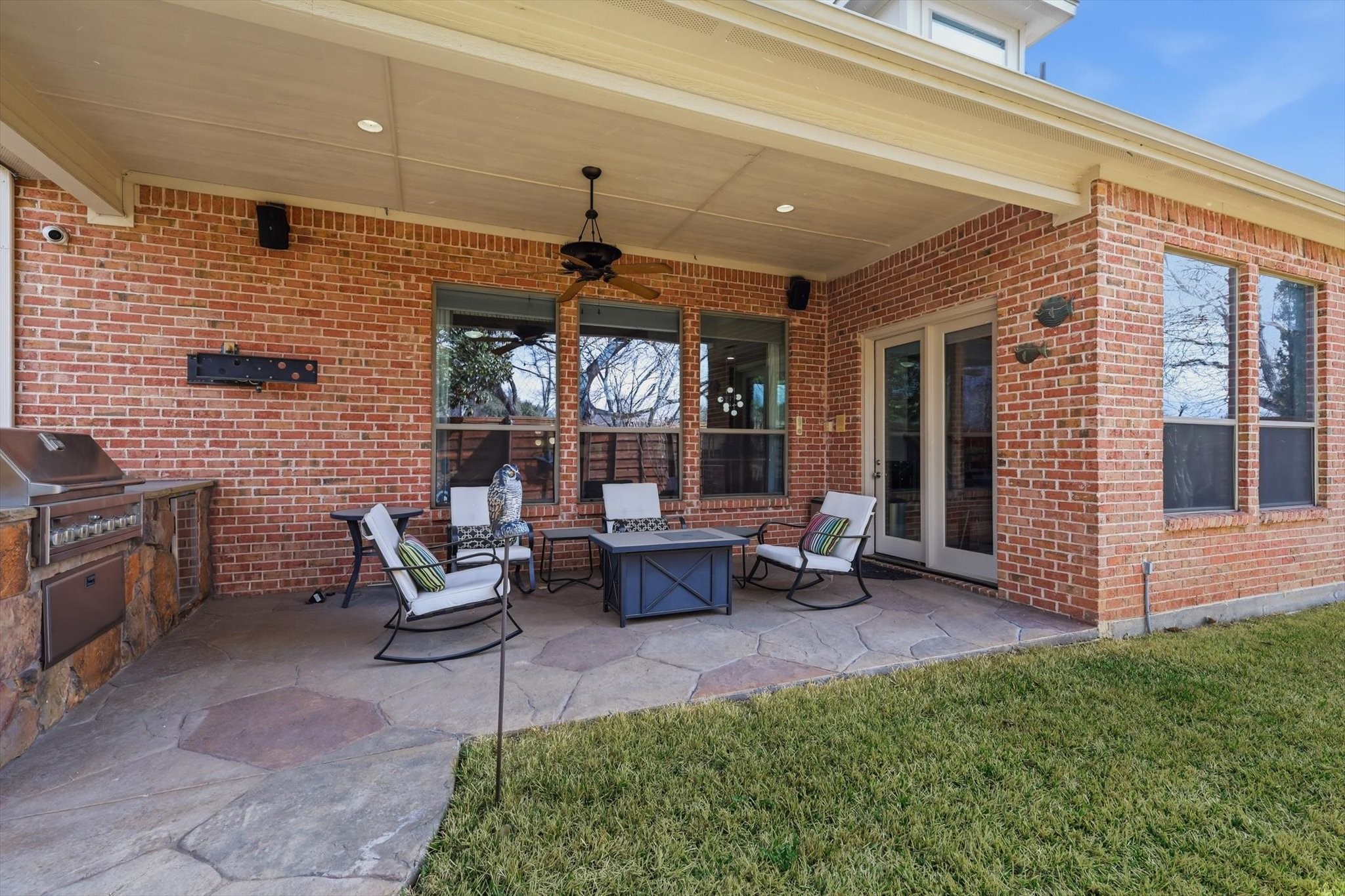 627 Prestwick Court