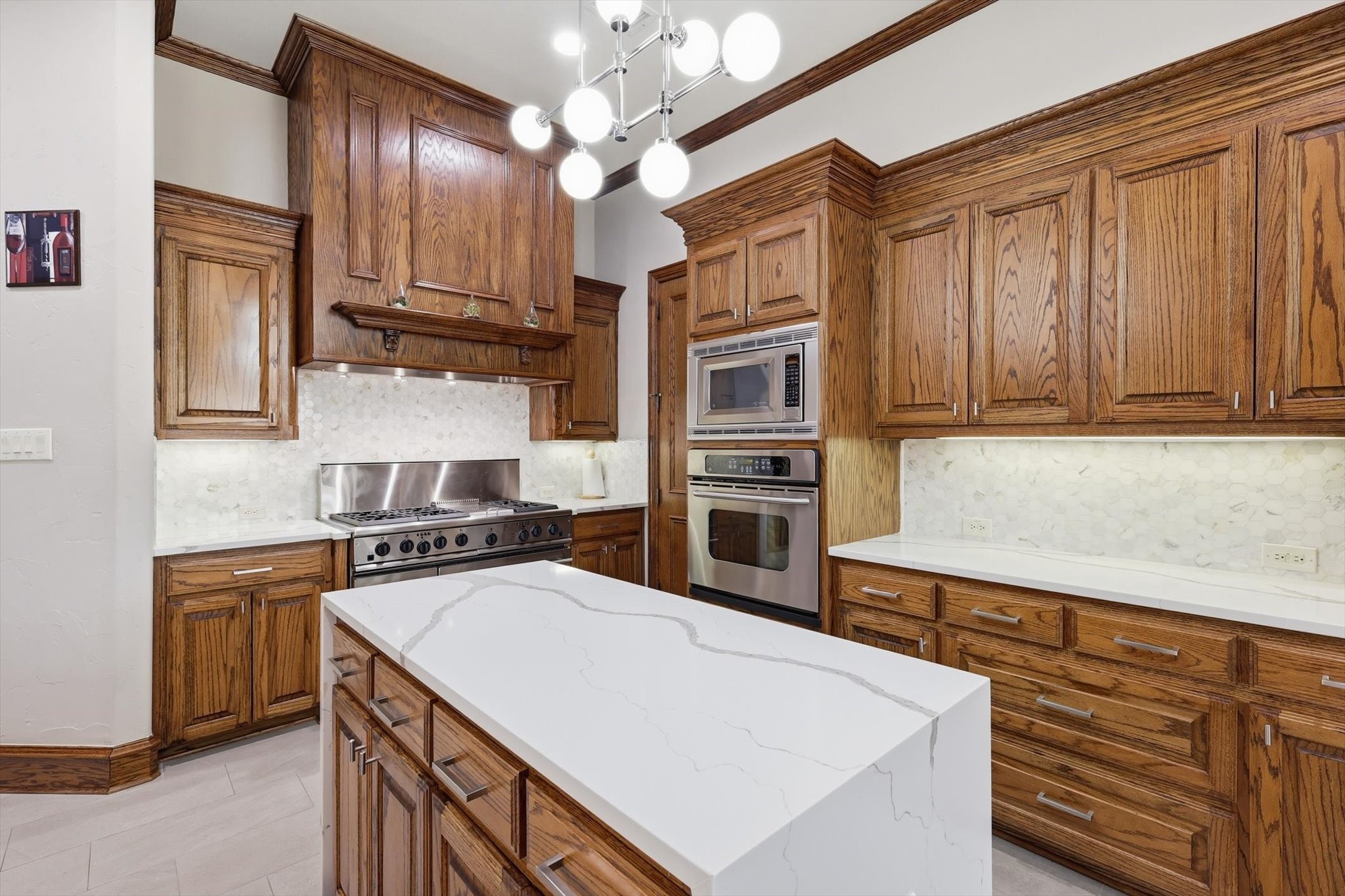 627 Prestwick Court