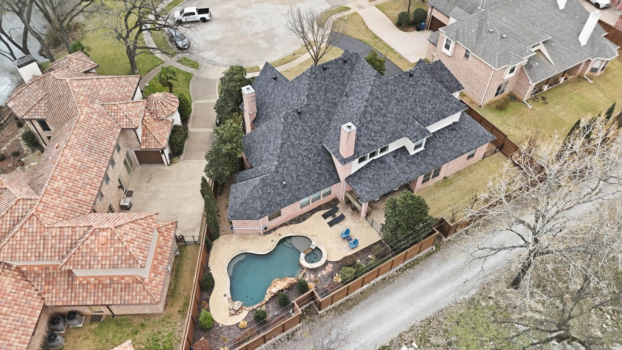 627 Prestwick Court