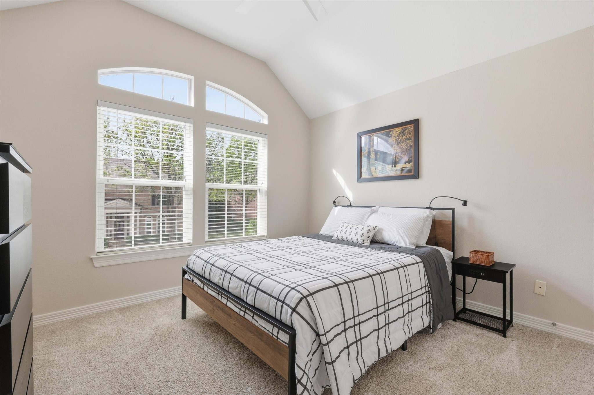 732 Northshore Court