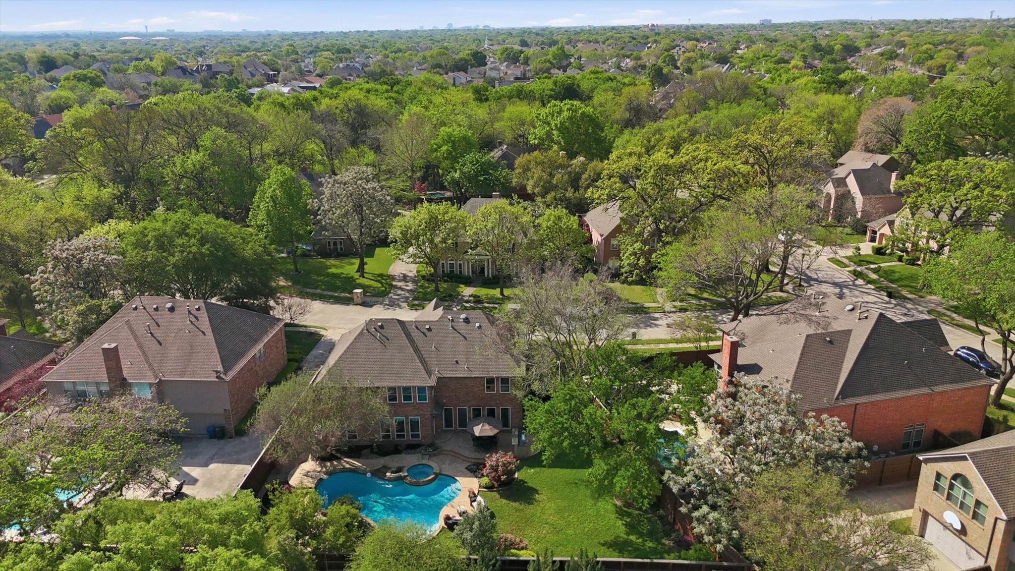 732 Northshore Court