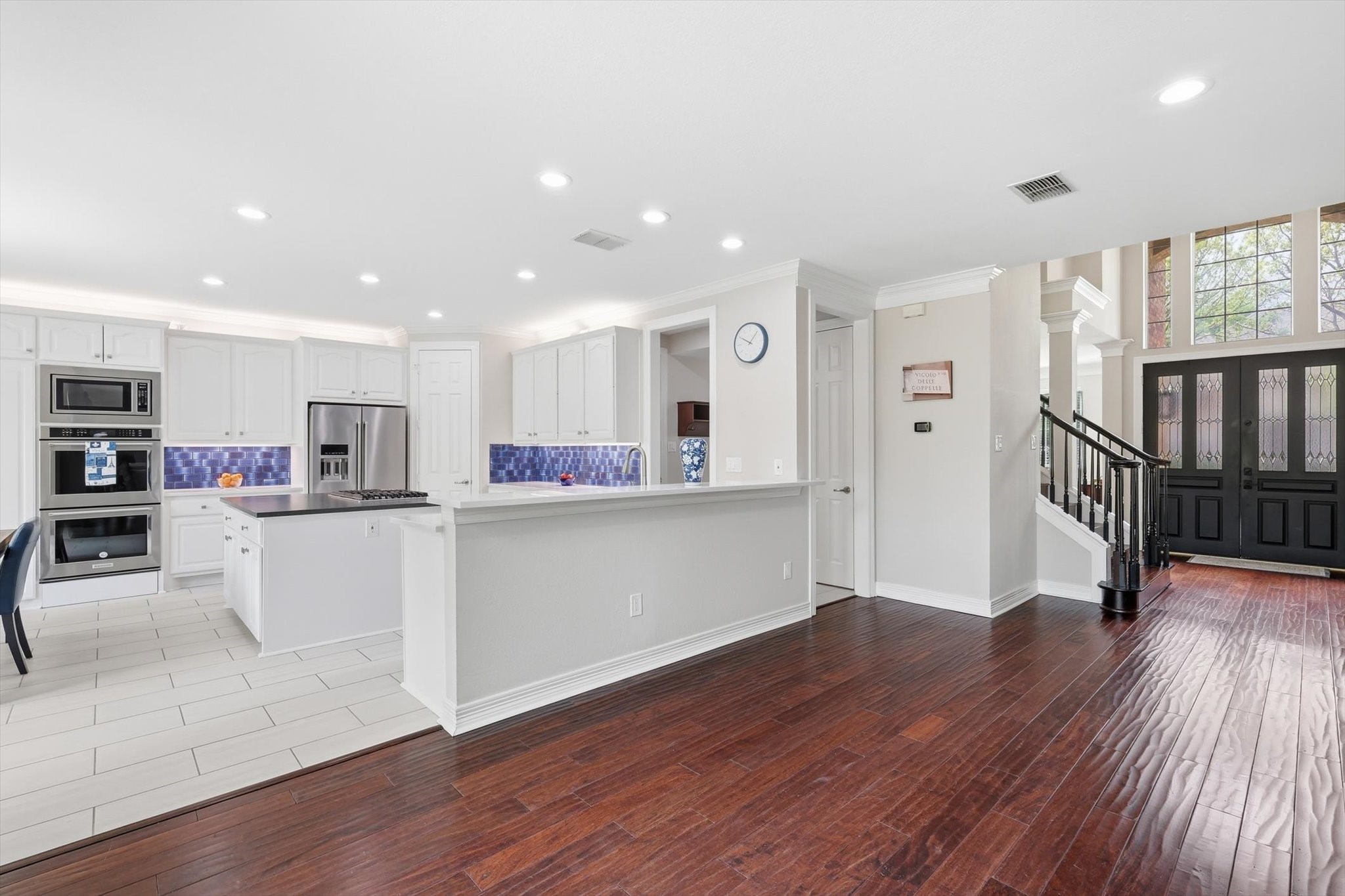 732 Northshore Court