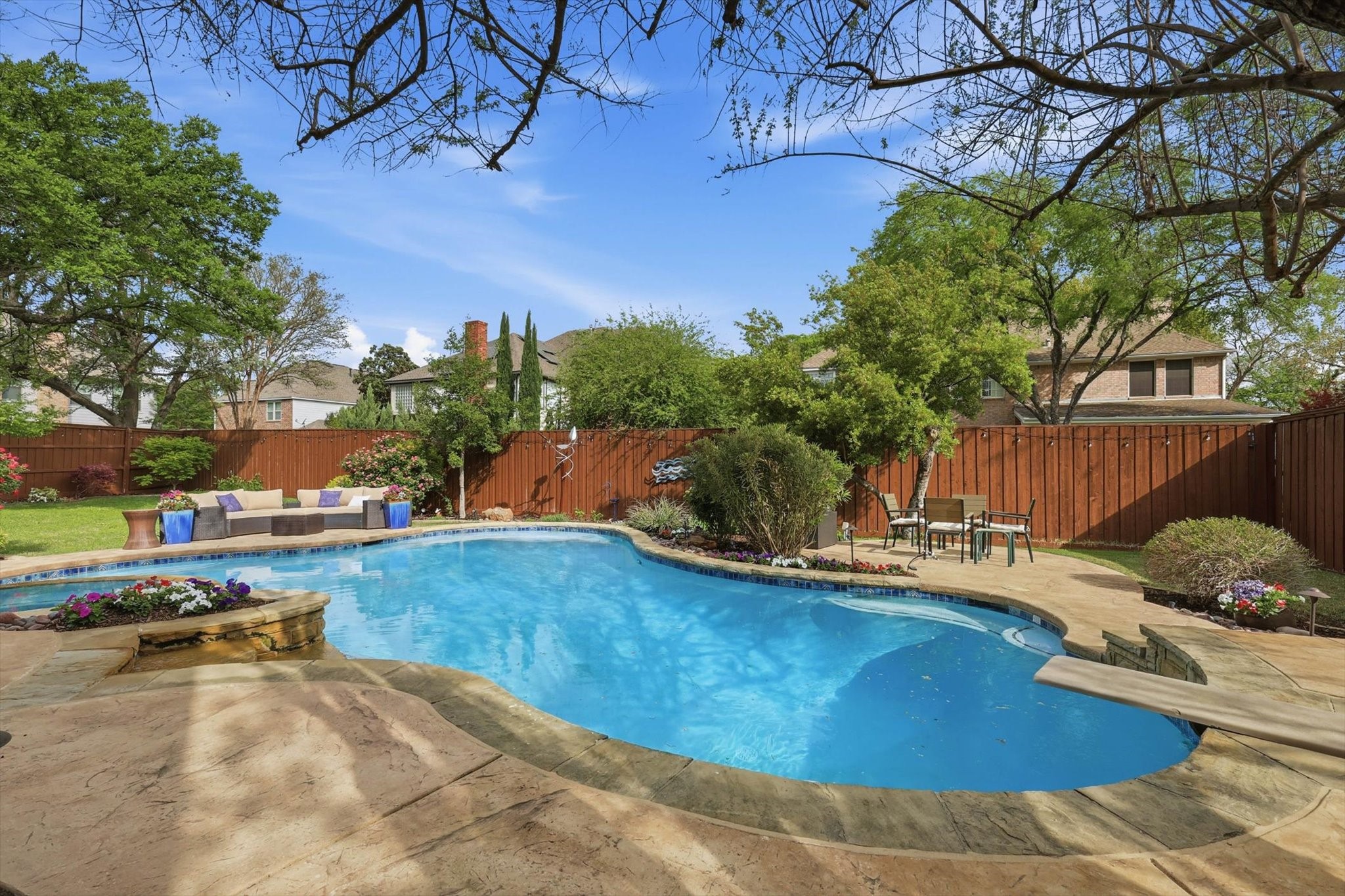 732 Northshore Court