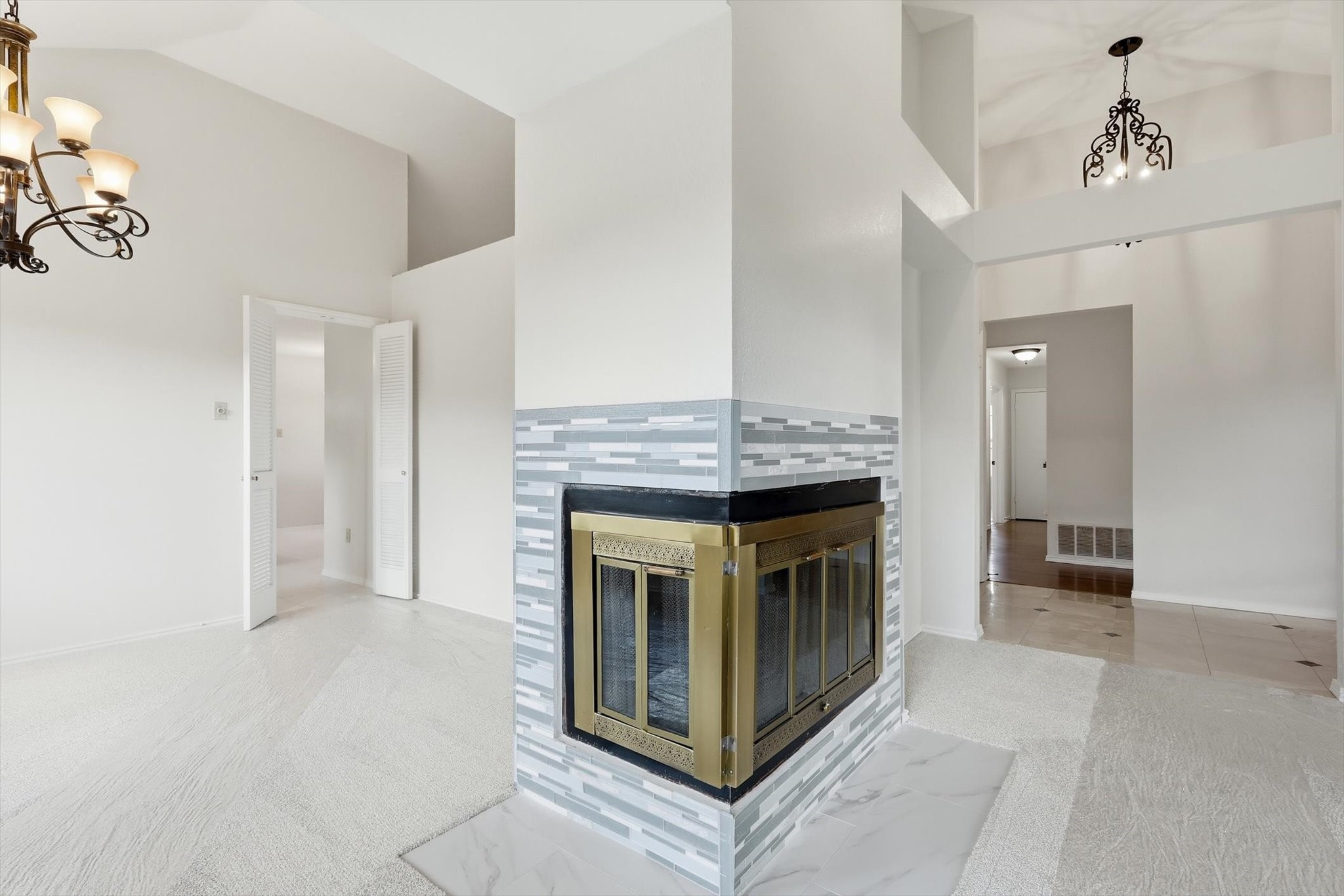 656 Parkway Boulevard