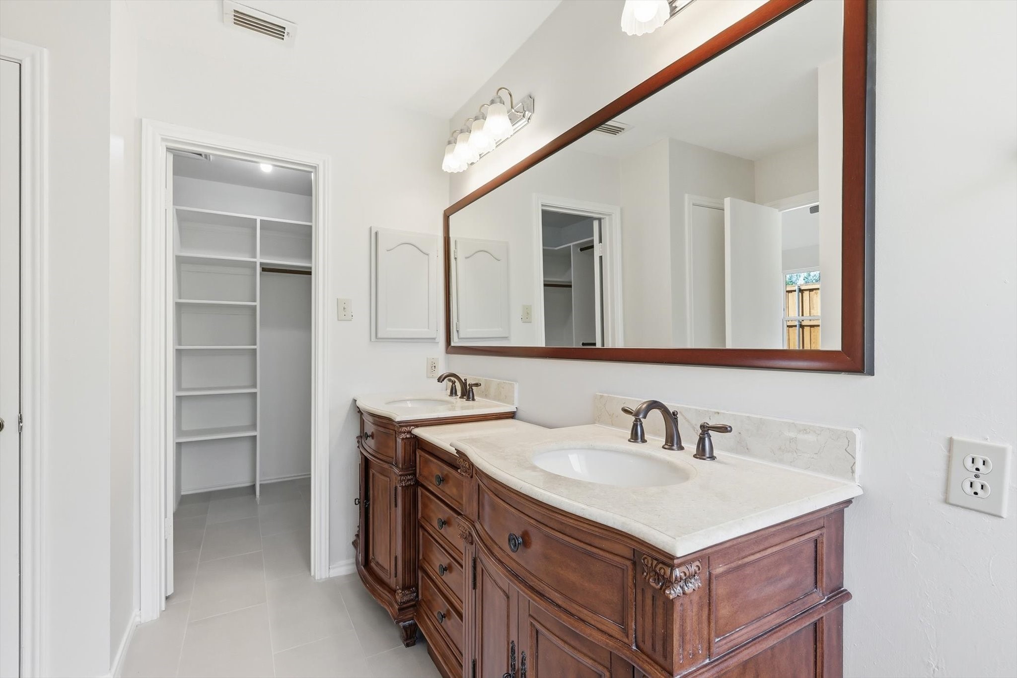 656 Parkway Boulevard