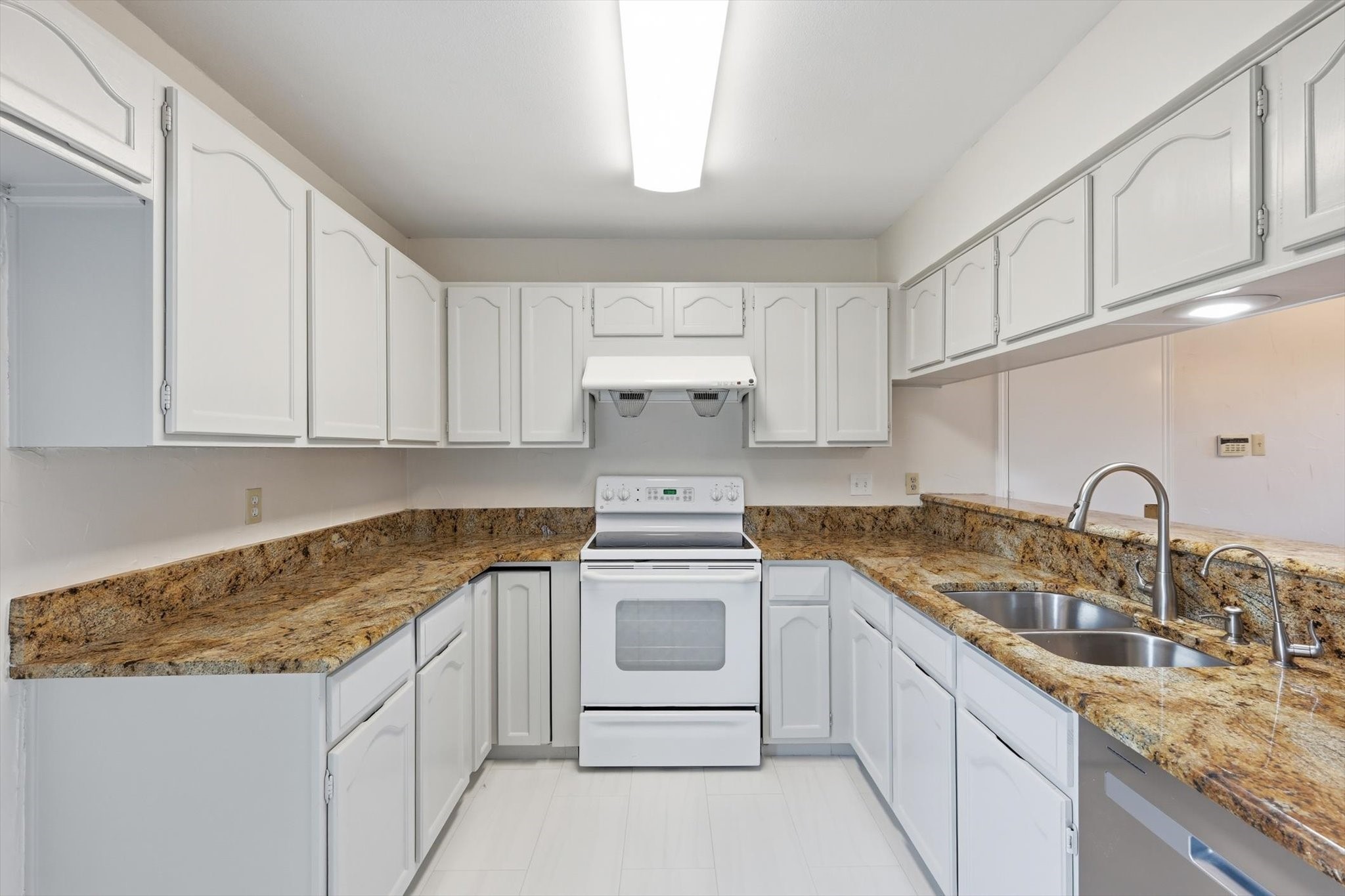 656 Parkway Boulevard