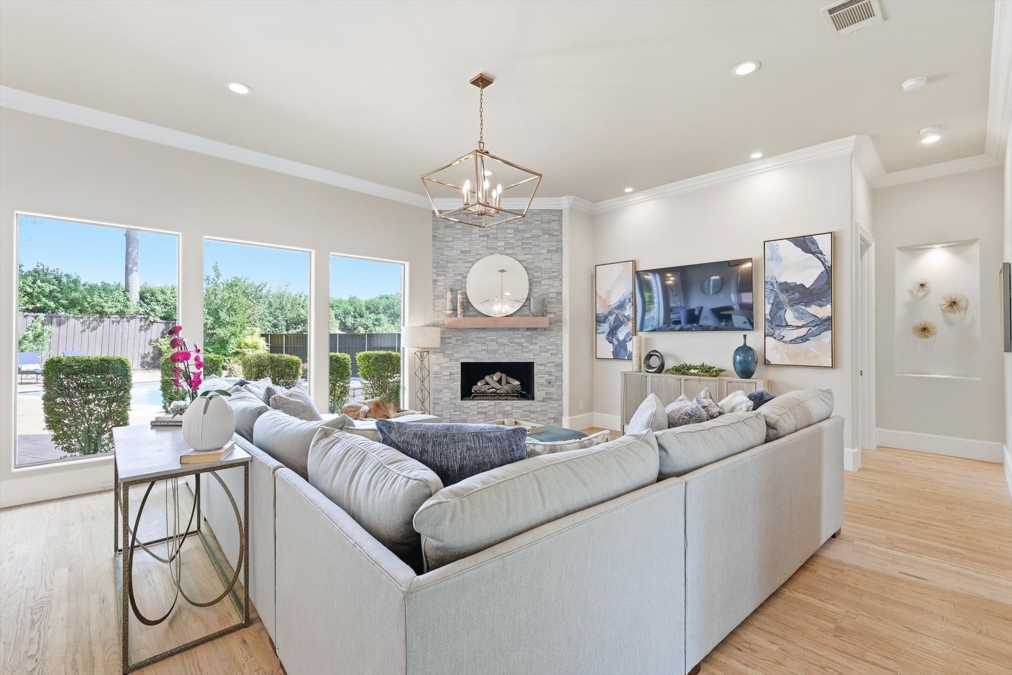 476 Hidden Valley Lane