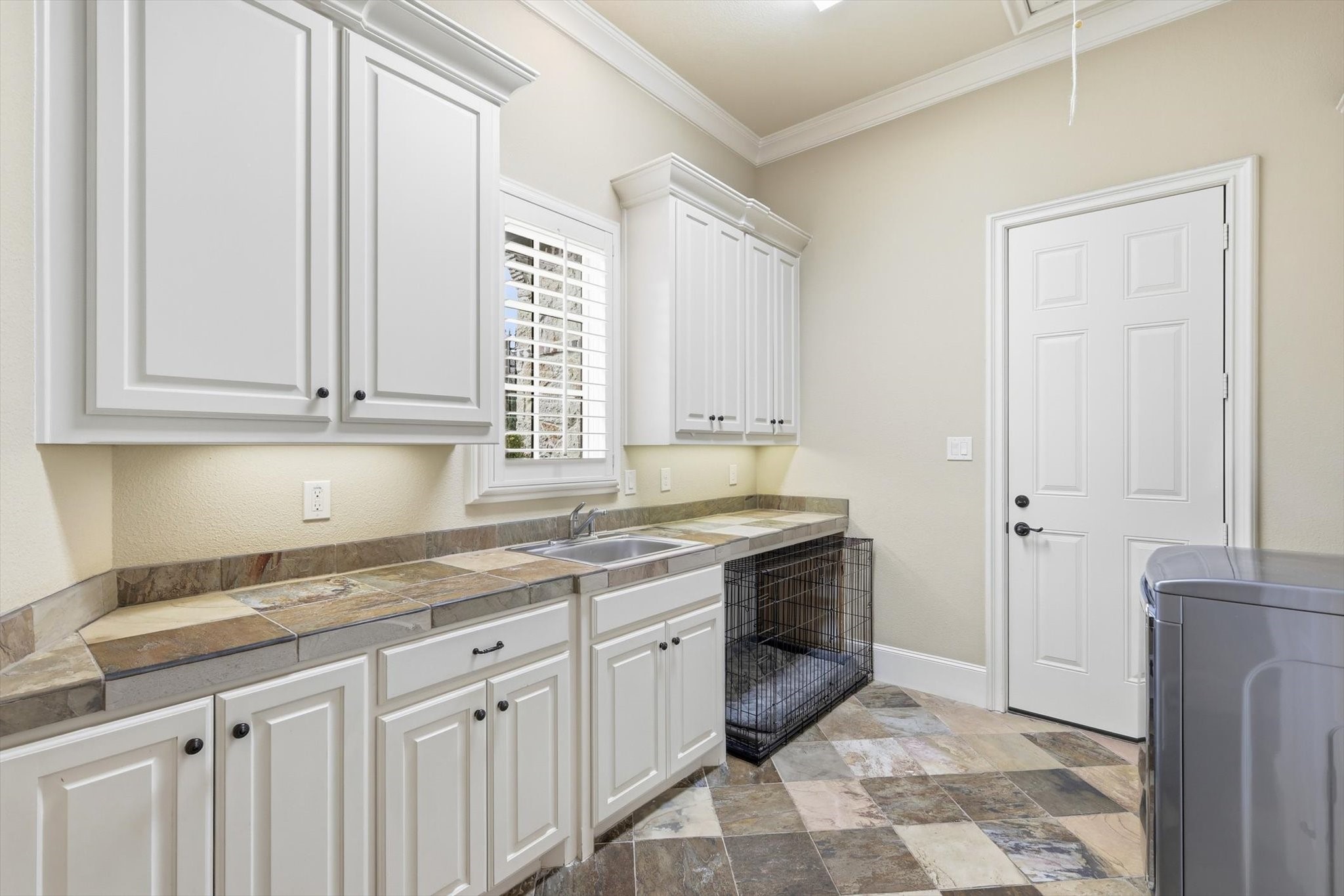 476 Hidden Valley Lane