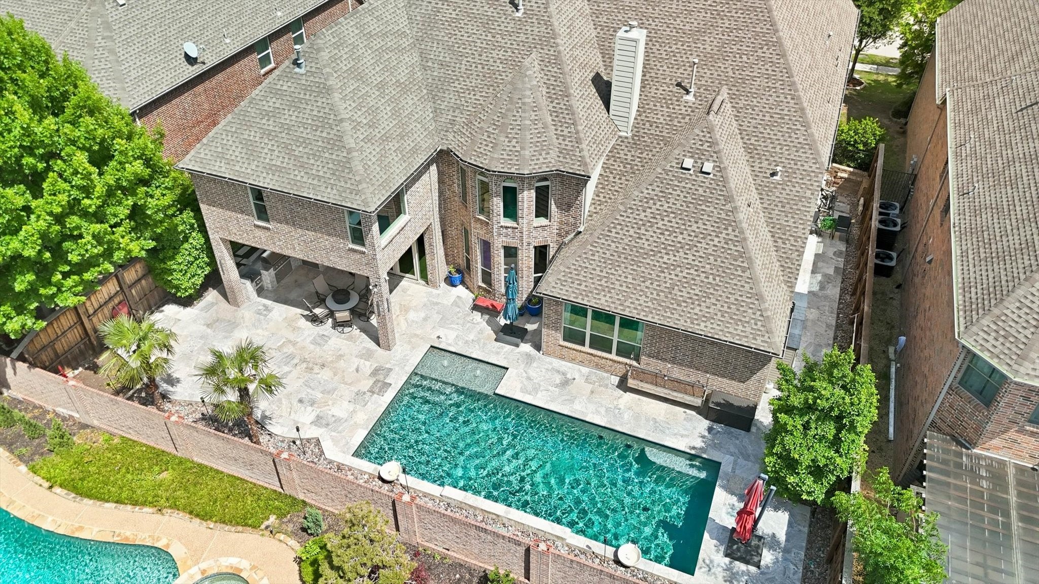 723 Chateaus Drive