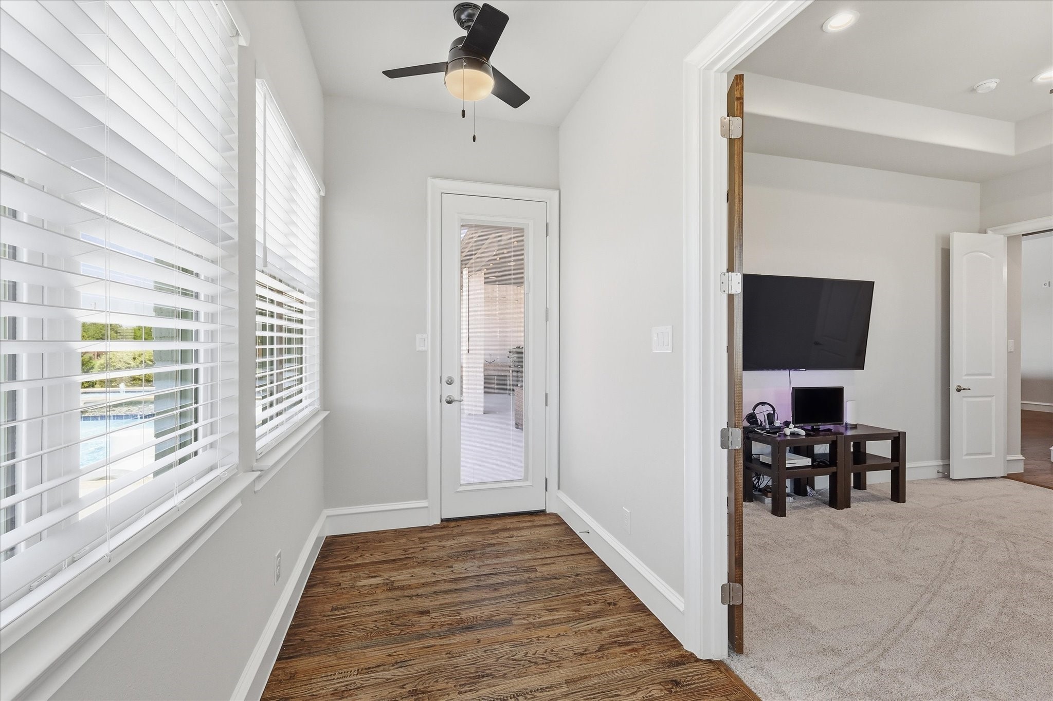 3401 Crosshill Court
