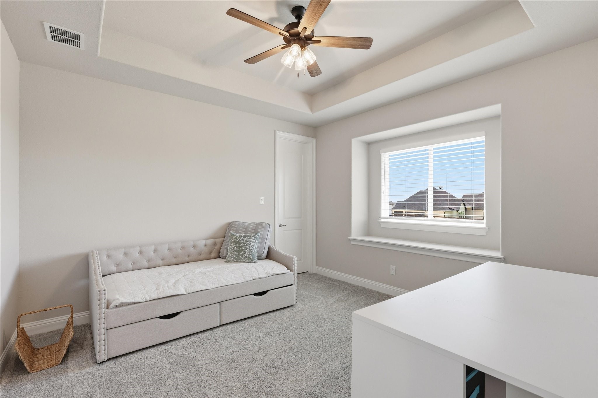 3401 Crosshill Court