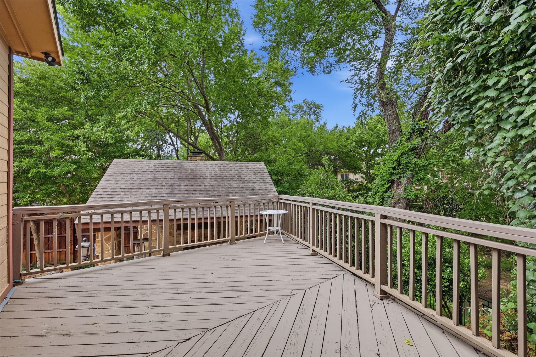 707 Bent Tree Court