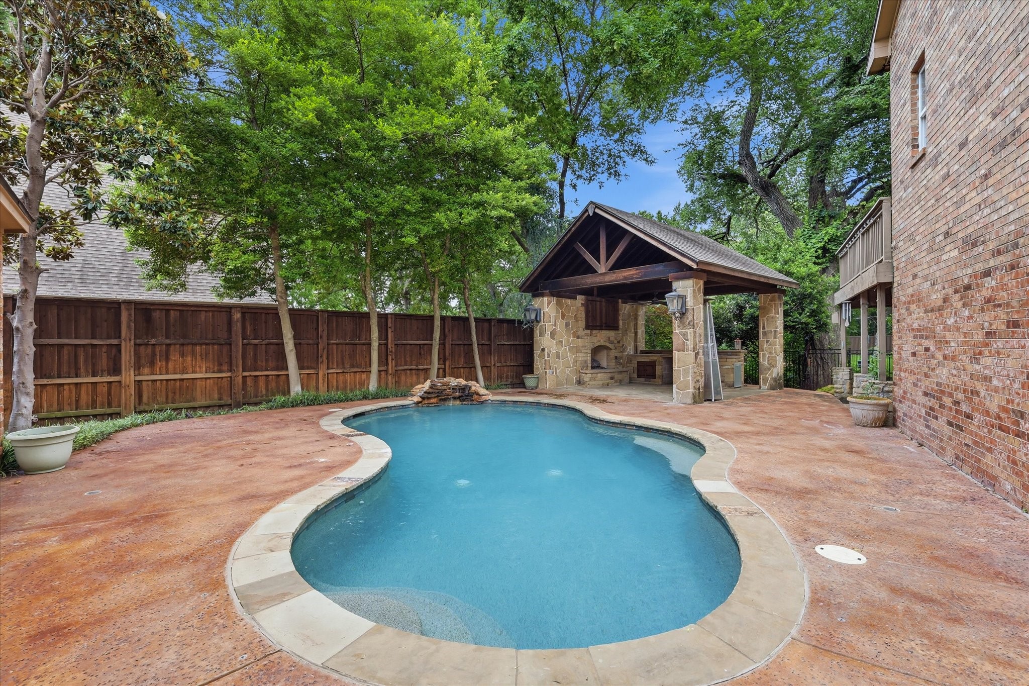 707 Bent Tree Court