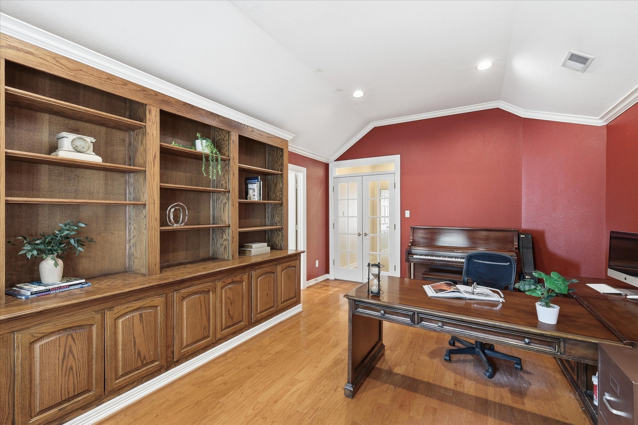 707 Bent Tree Court