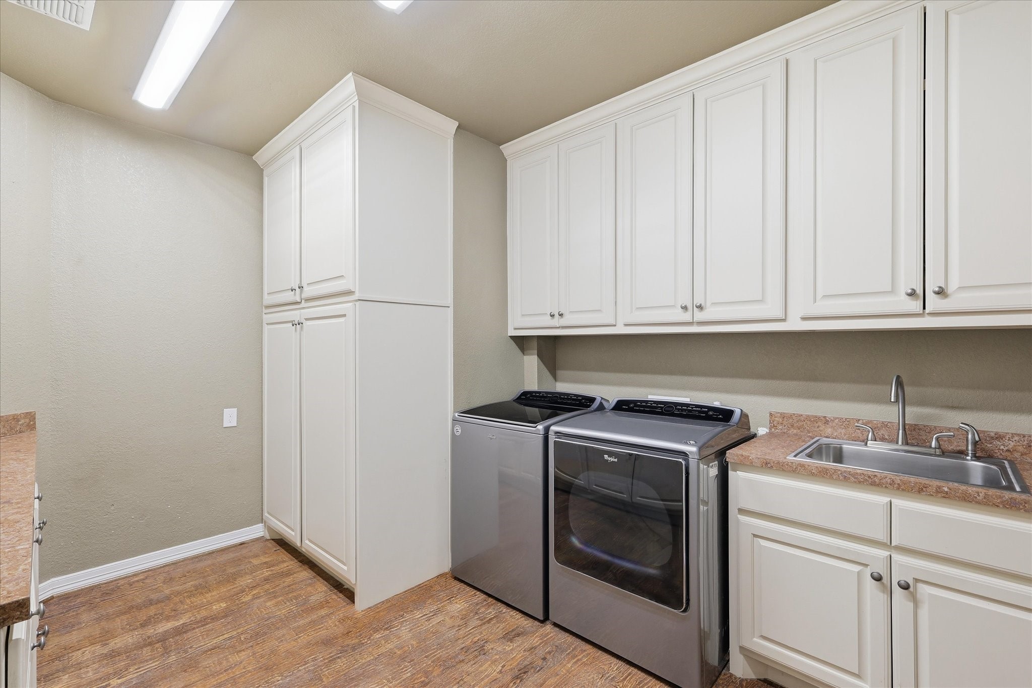 707 Bent Tree Court