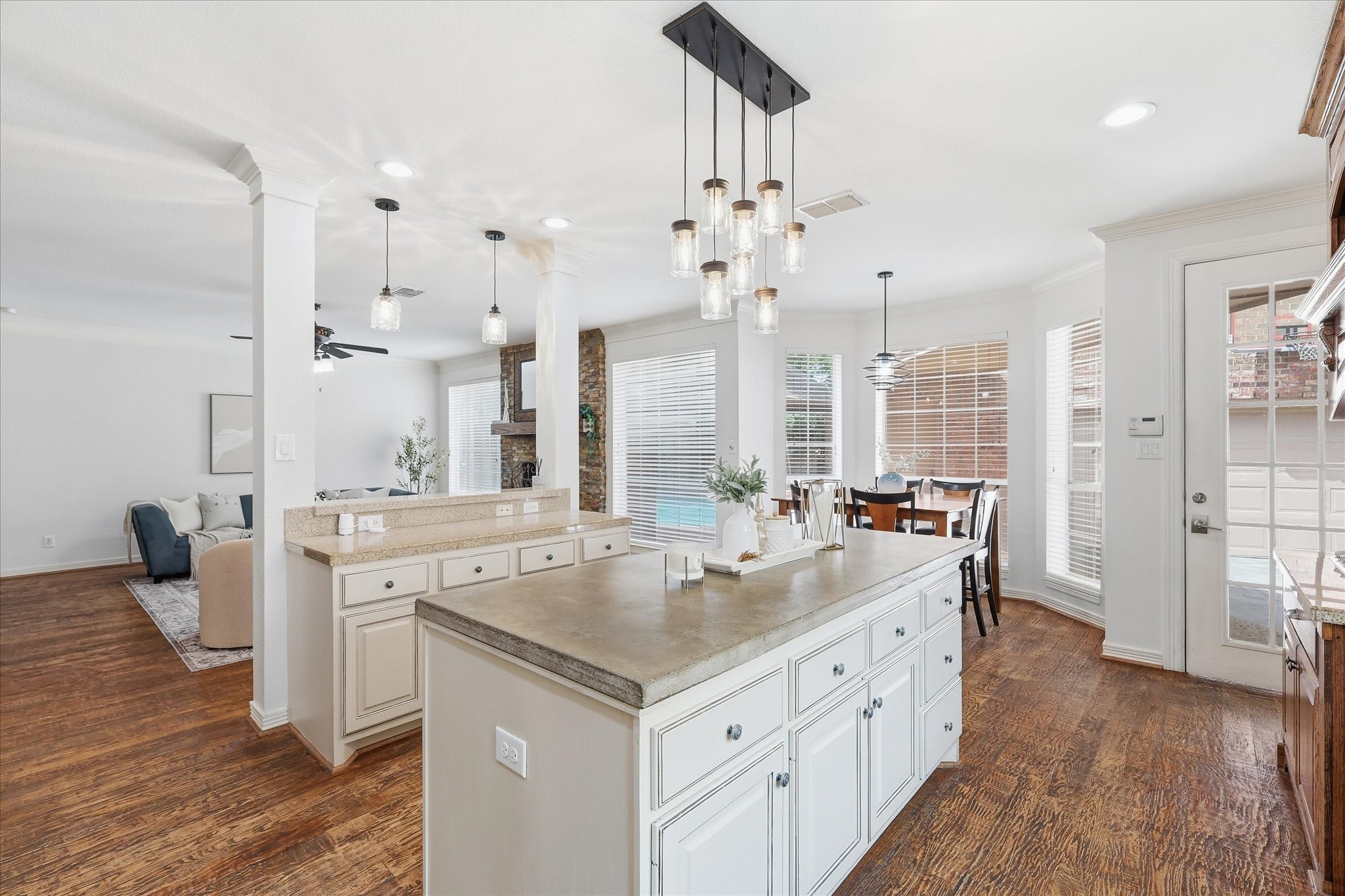 707 Bent Tree Court