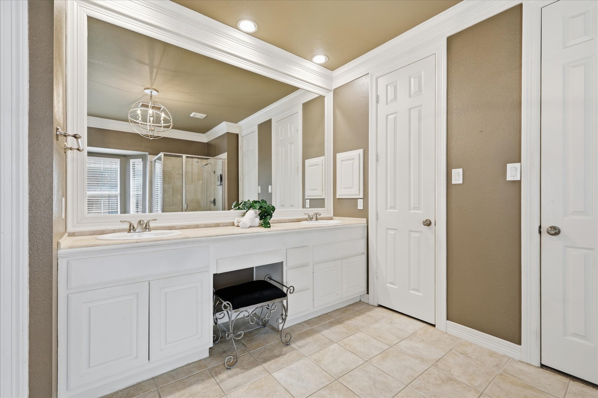 707 Bent Tree Court