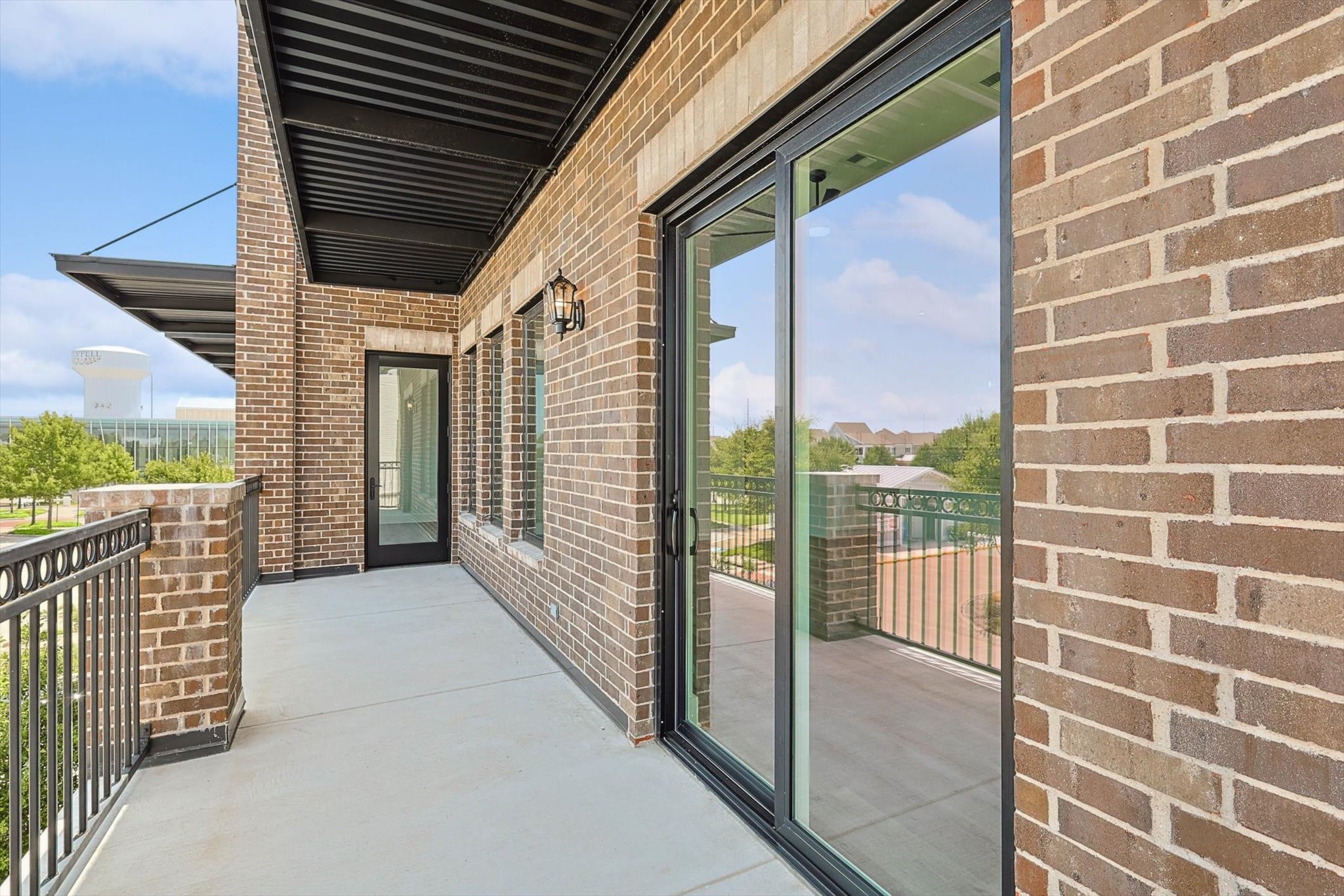 767 W Main Street 201
