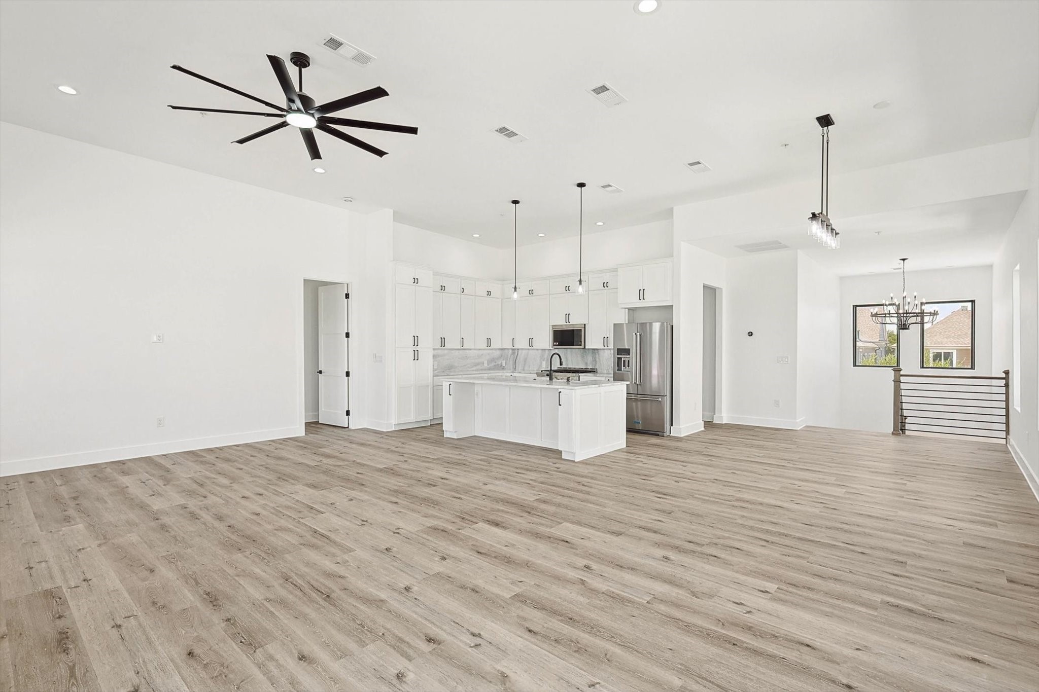 767 W Main Street 201