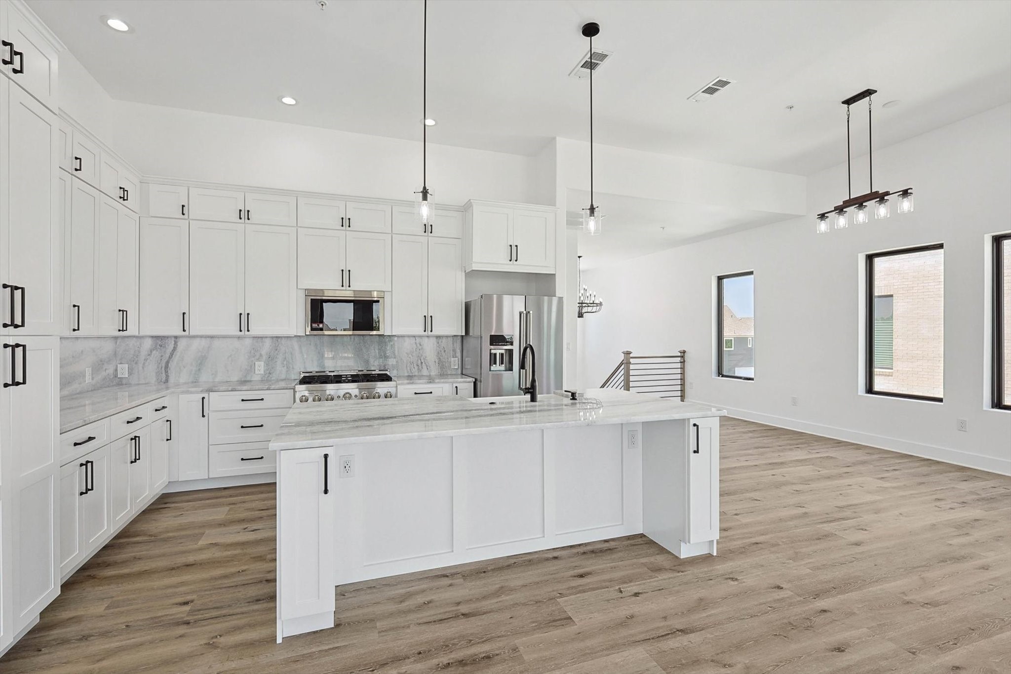 767 W Main Street 201