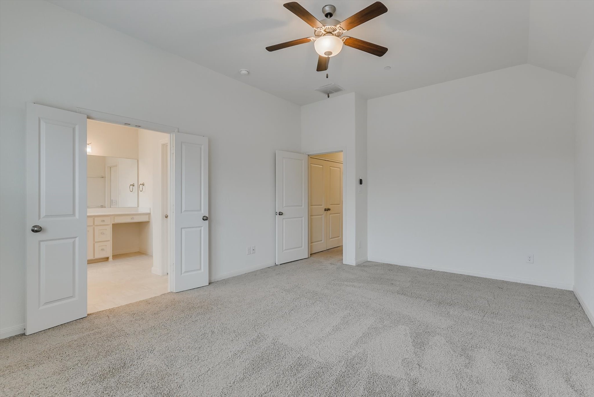 4064 Washburne Drive
