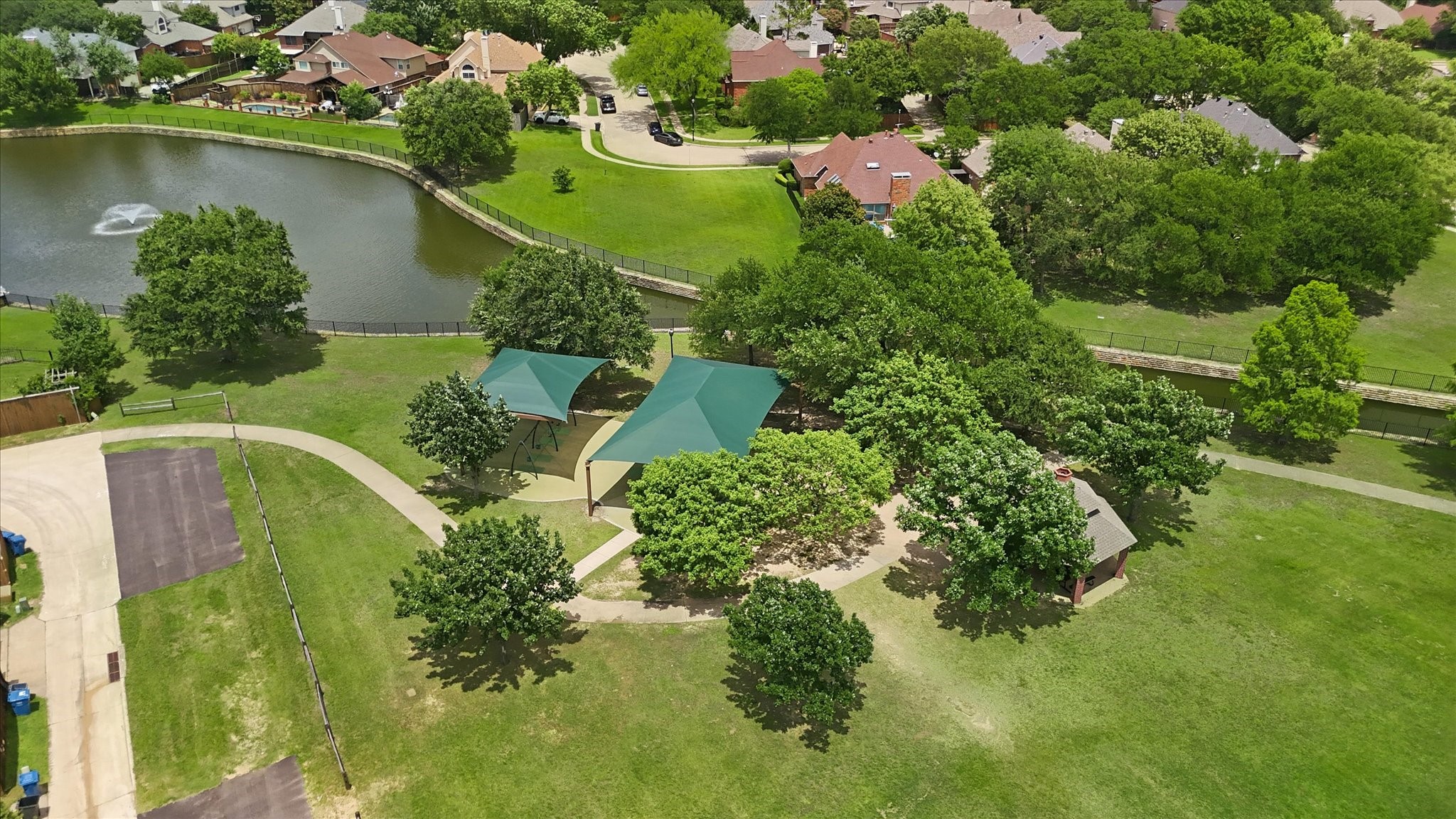 652 Allen Road