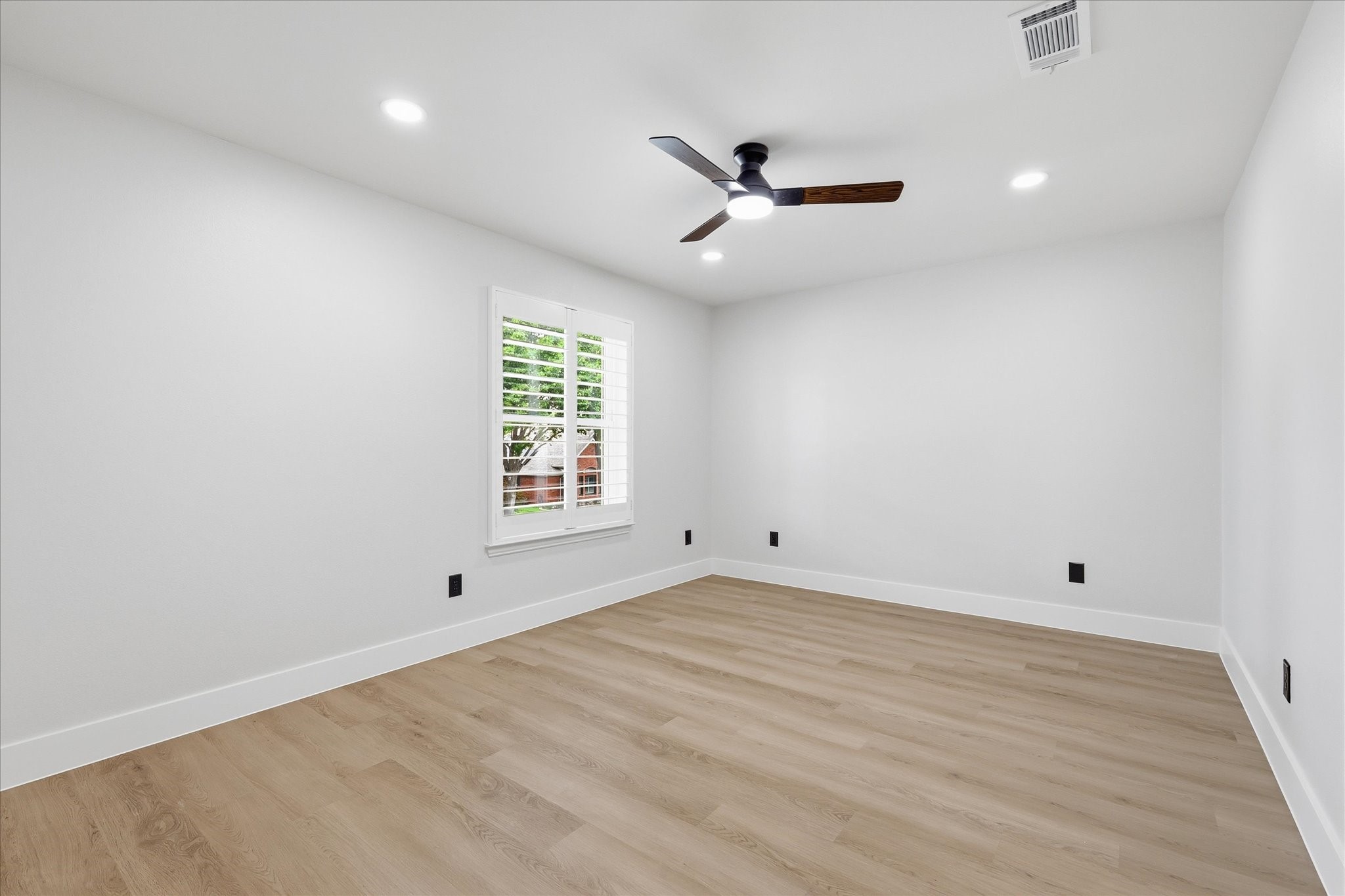 652 Allen Road