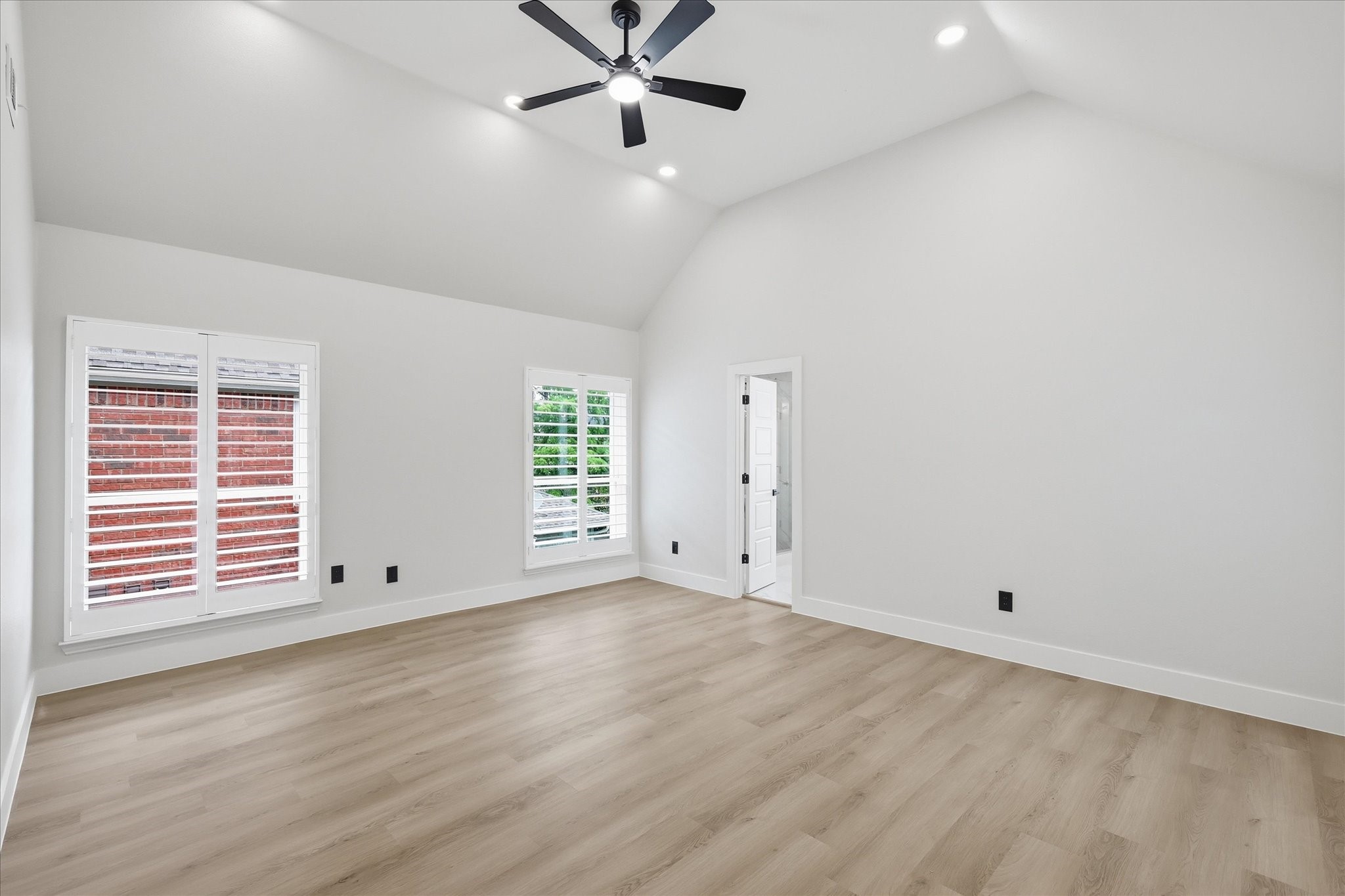 652 Allen Road