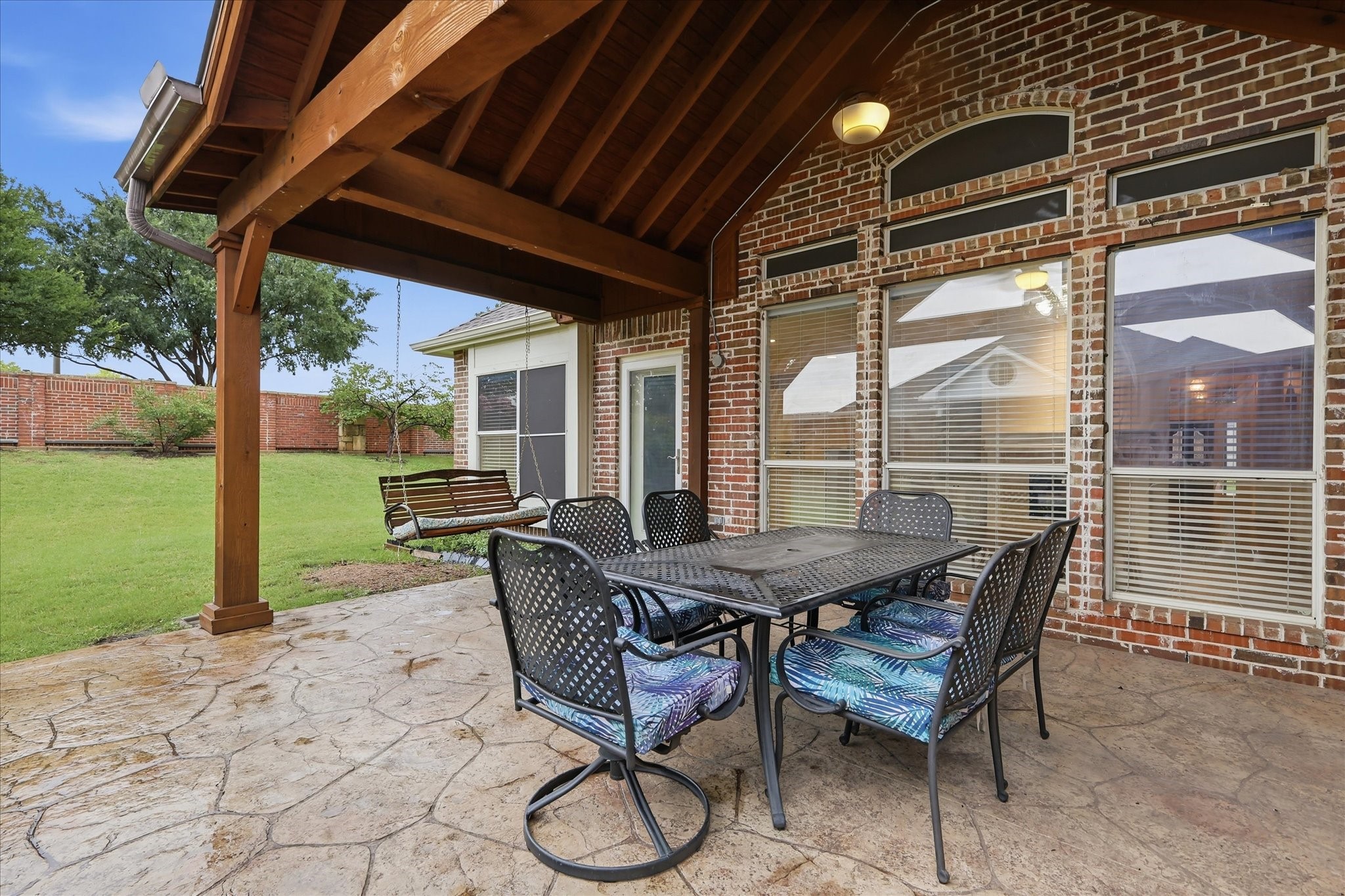 727 Willow Ridge Court