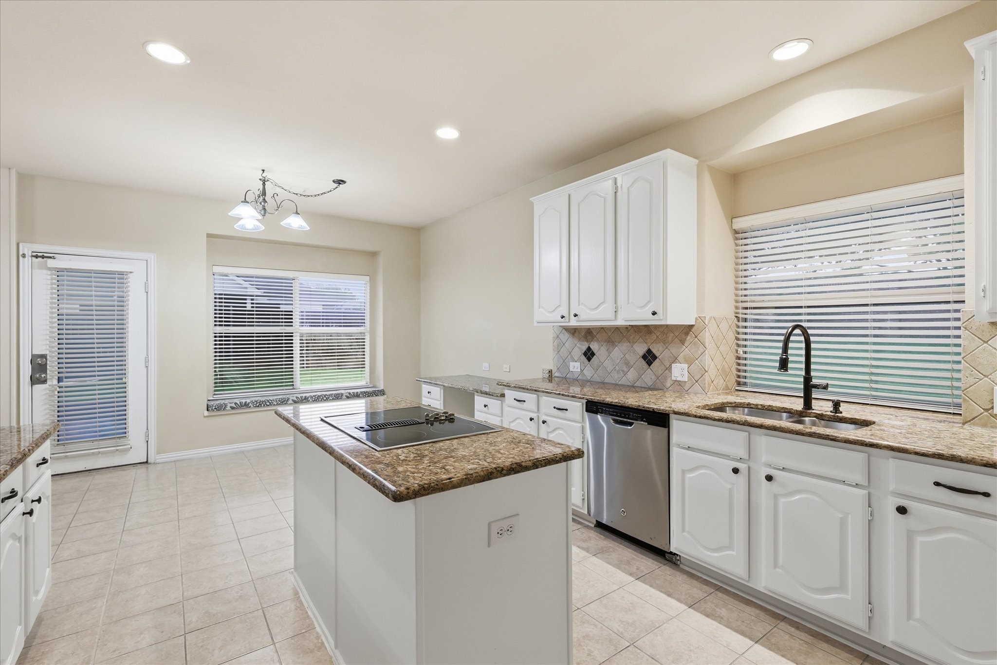 727 Willow Ridge Court