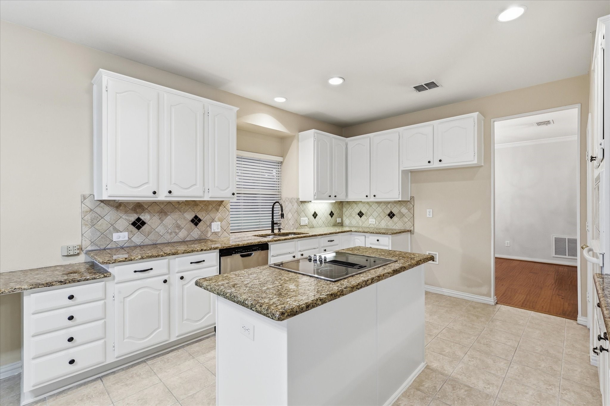 727 Willow Ridge Court