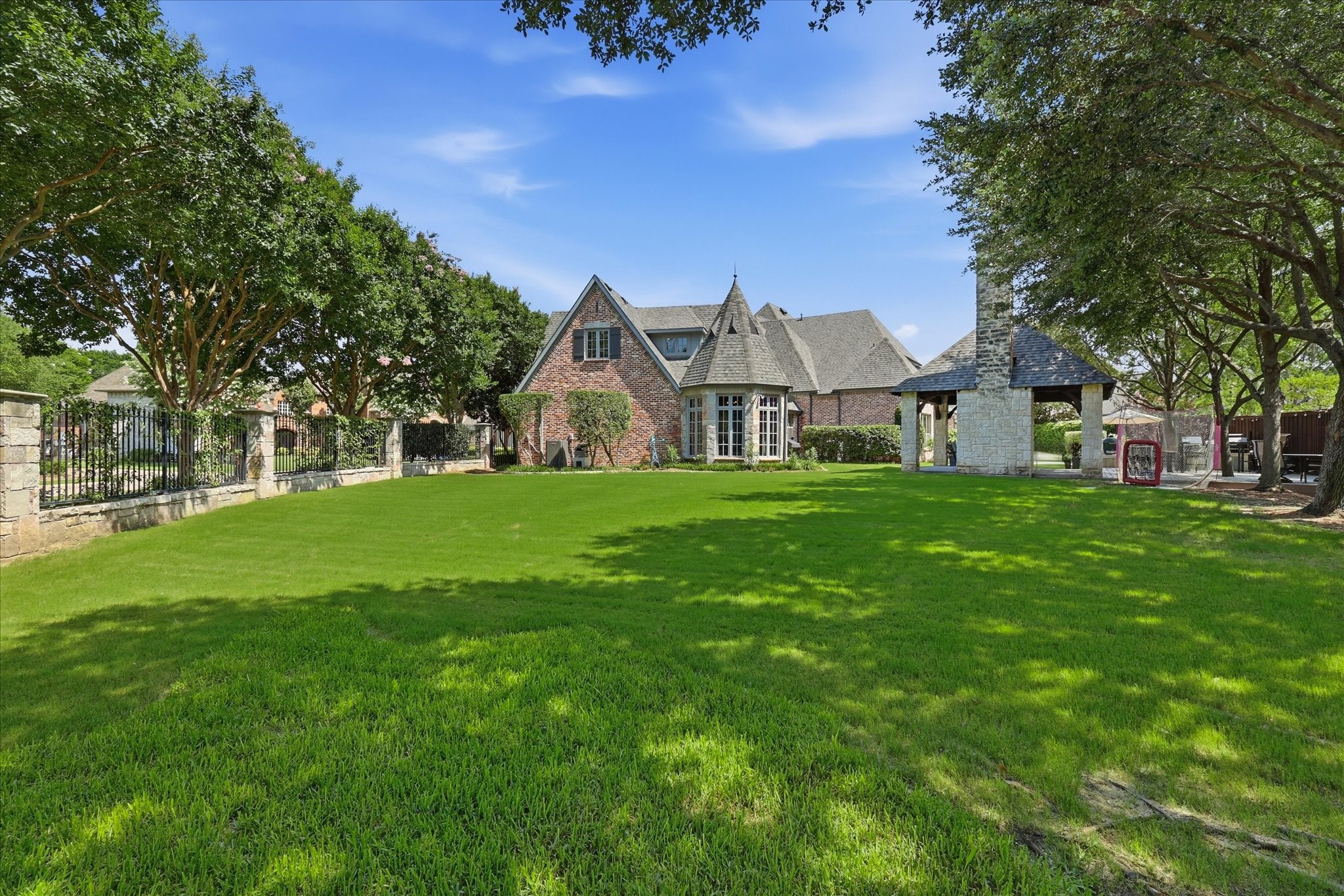 930 Deforest Road