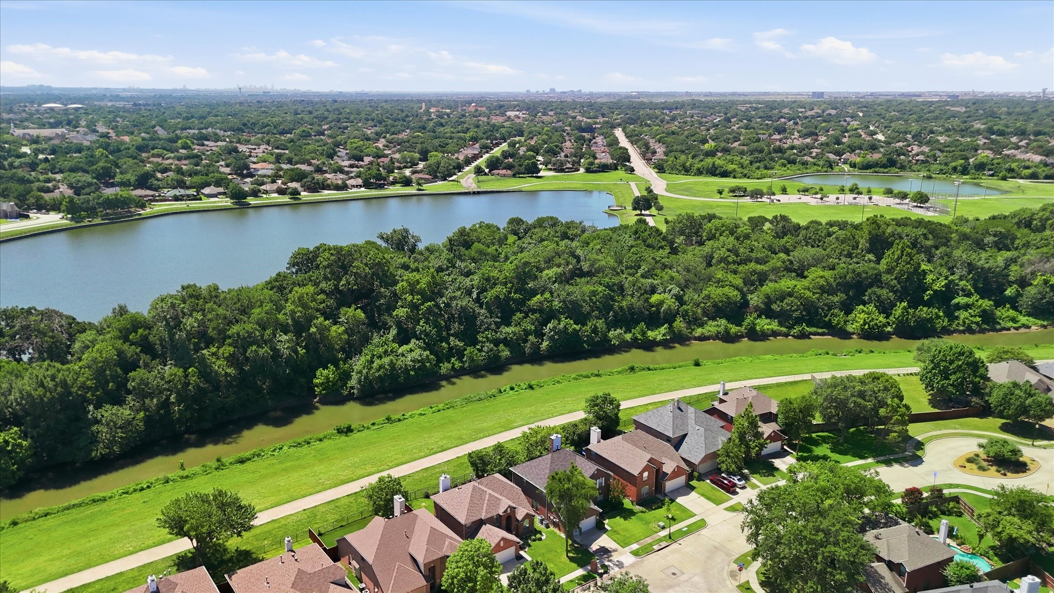 517 Waterview Drive