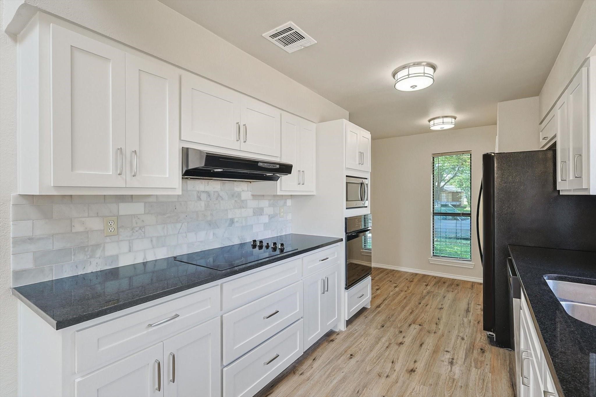 653 Raven Lane