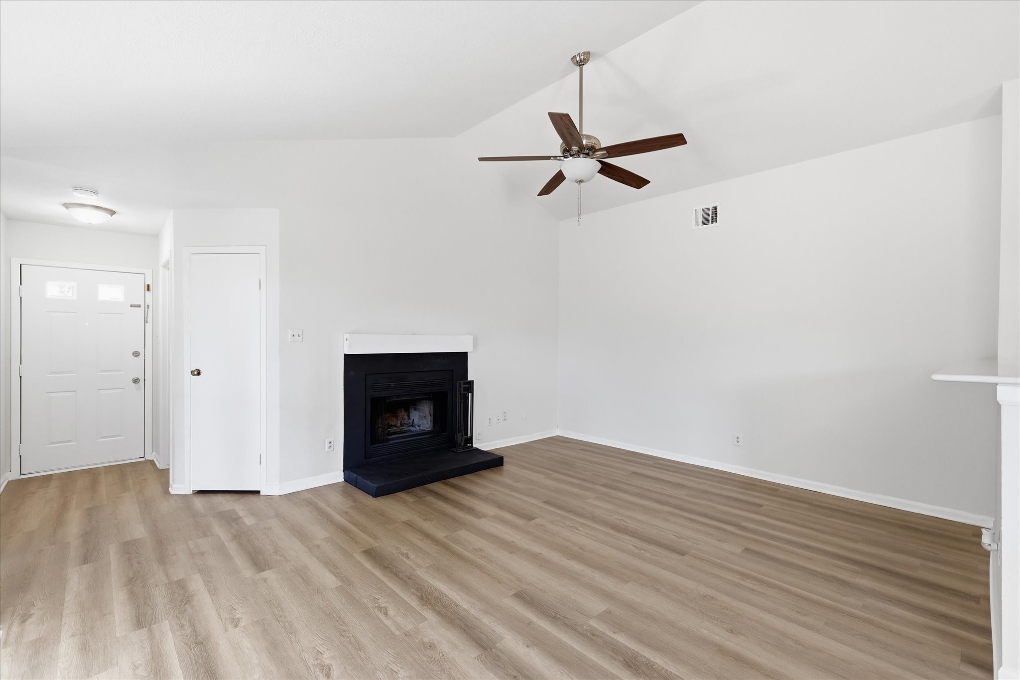102 Pinyon Lane