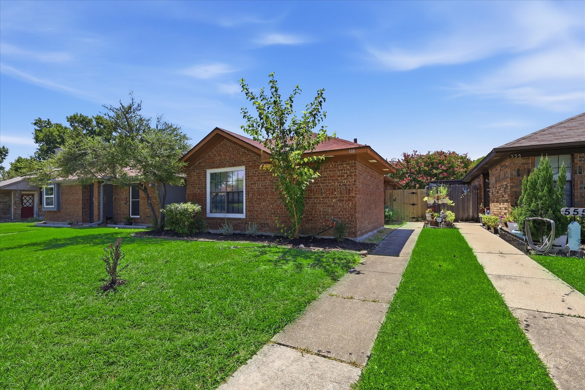 559 Lee Drive