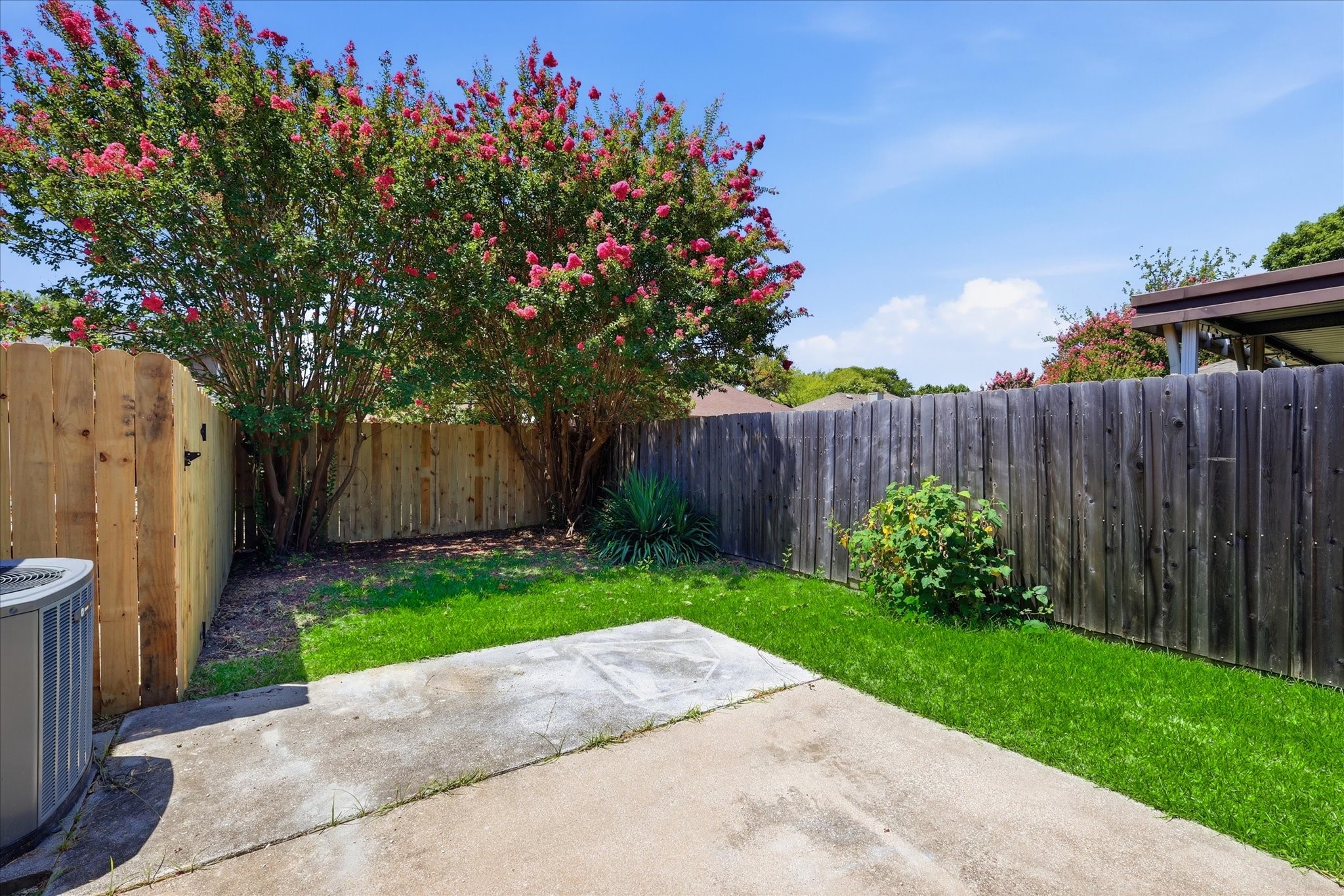 559 Lee Drive