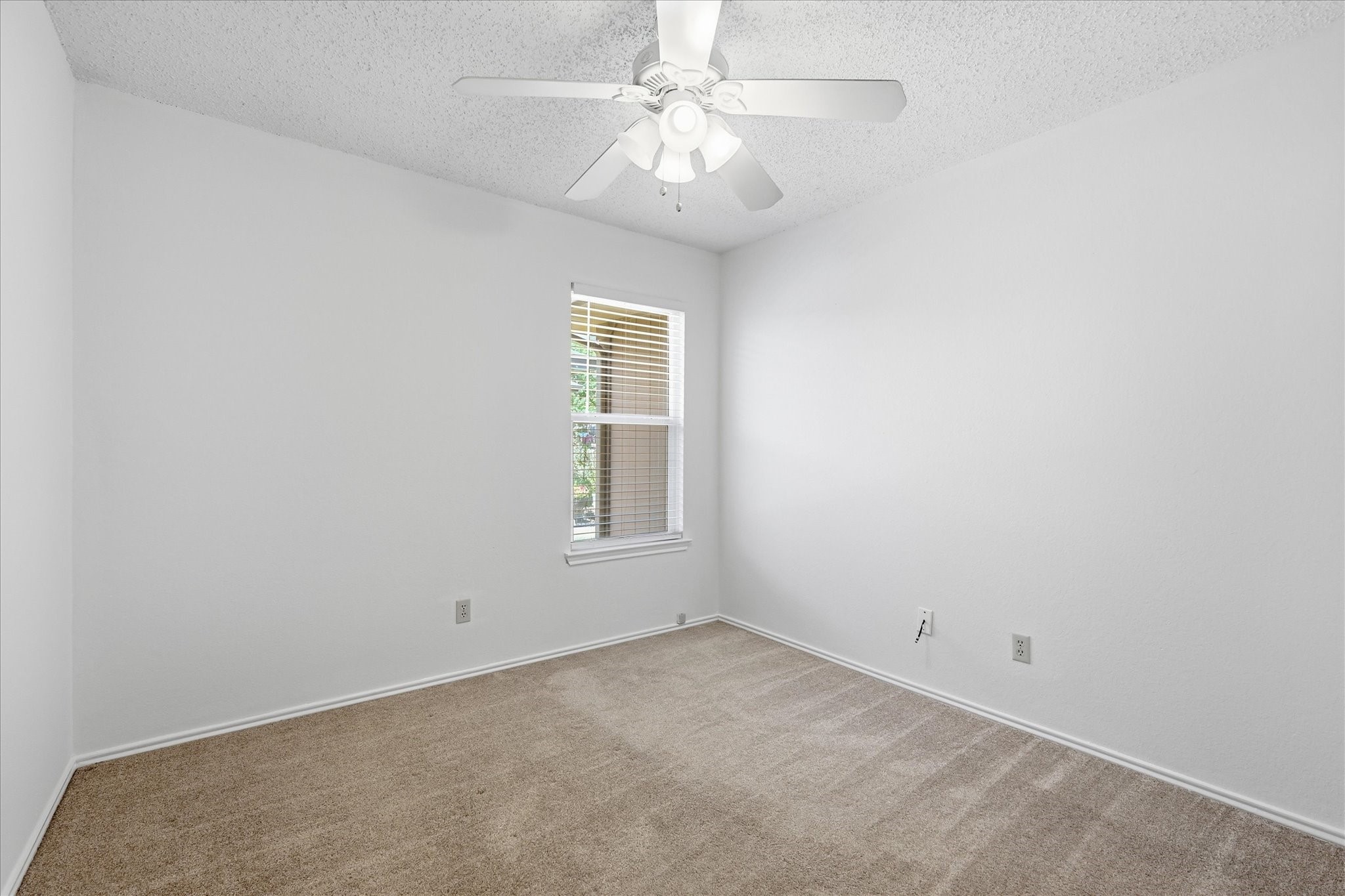 559 Lee Drive