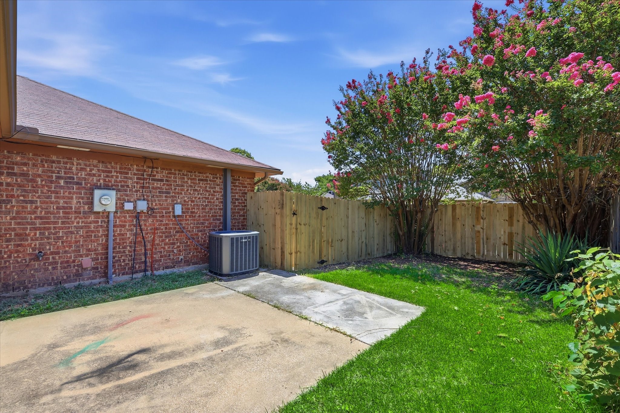559 Lee Drive