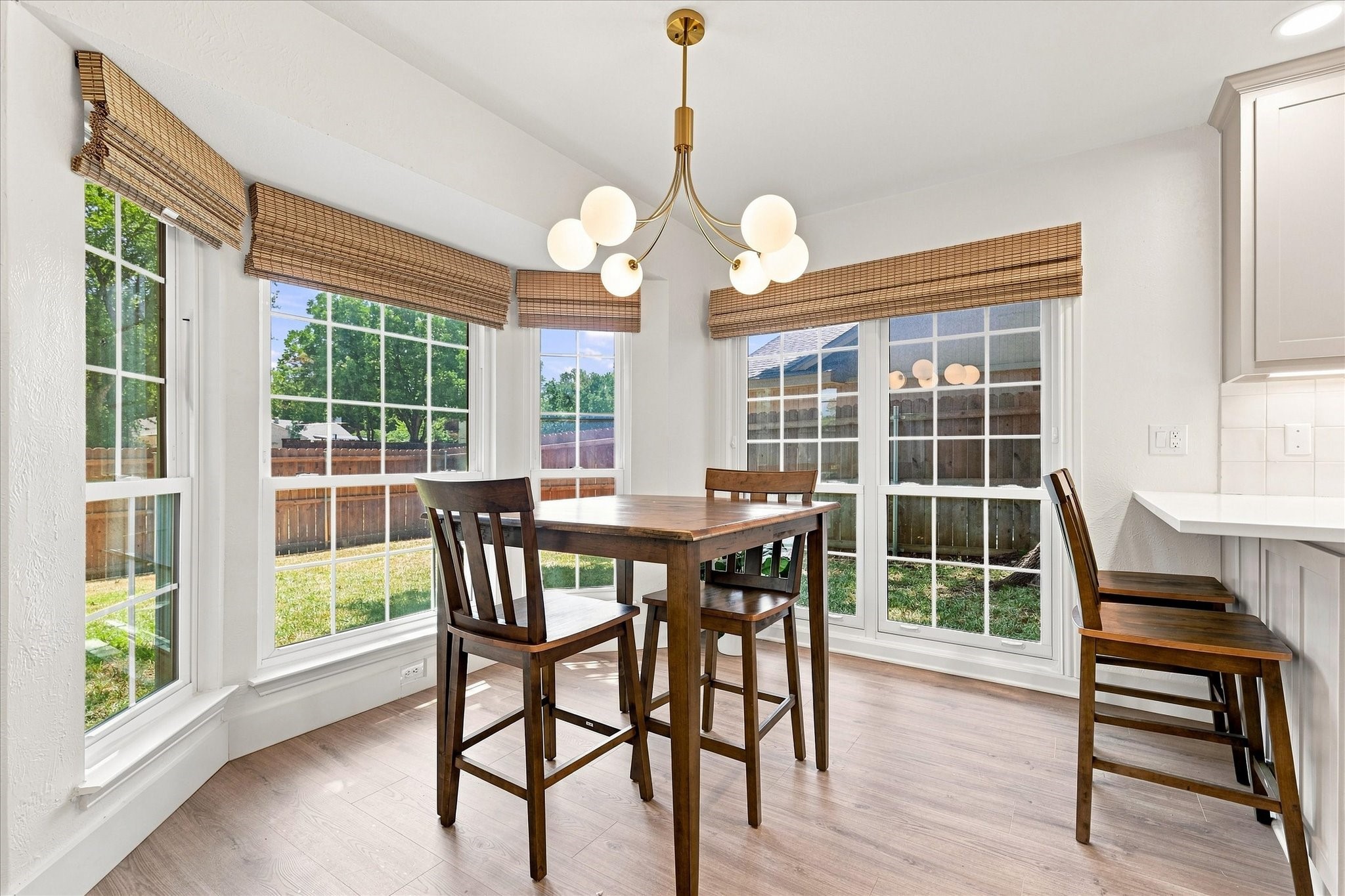 218 Creekside Lane