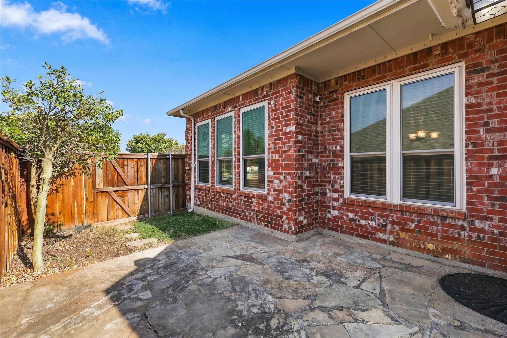 2540 Plumdale Drive