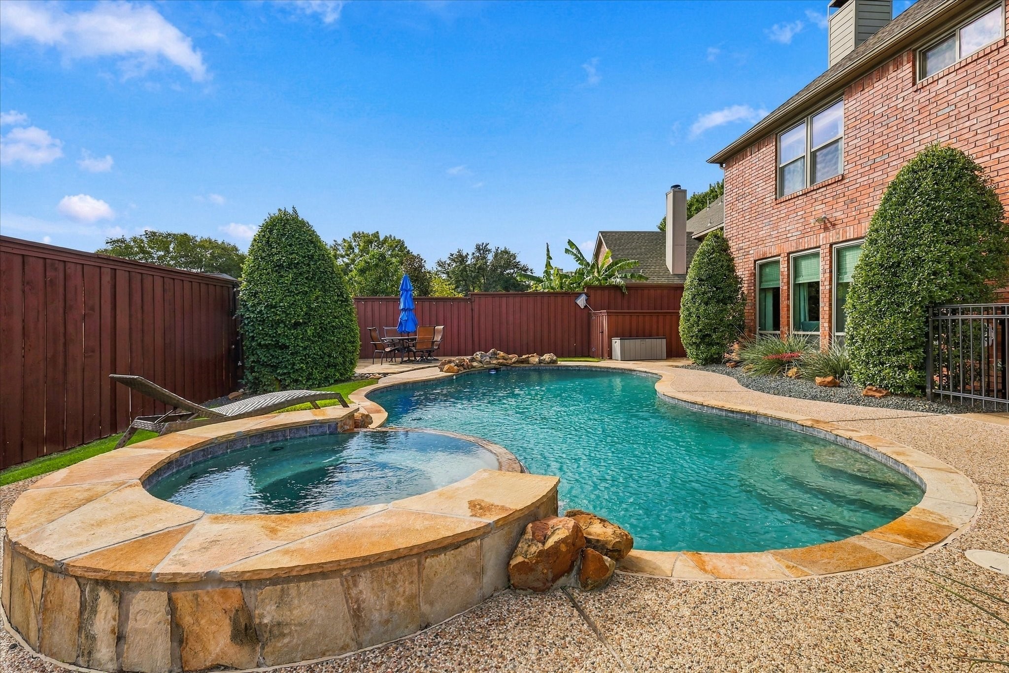 198 Chinaberry Way