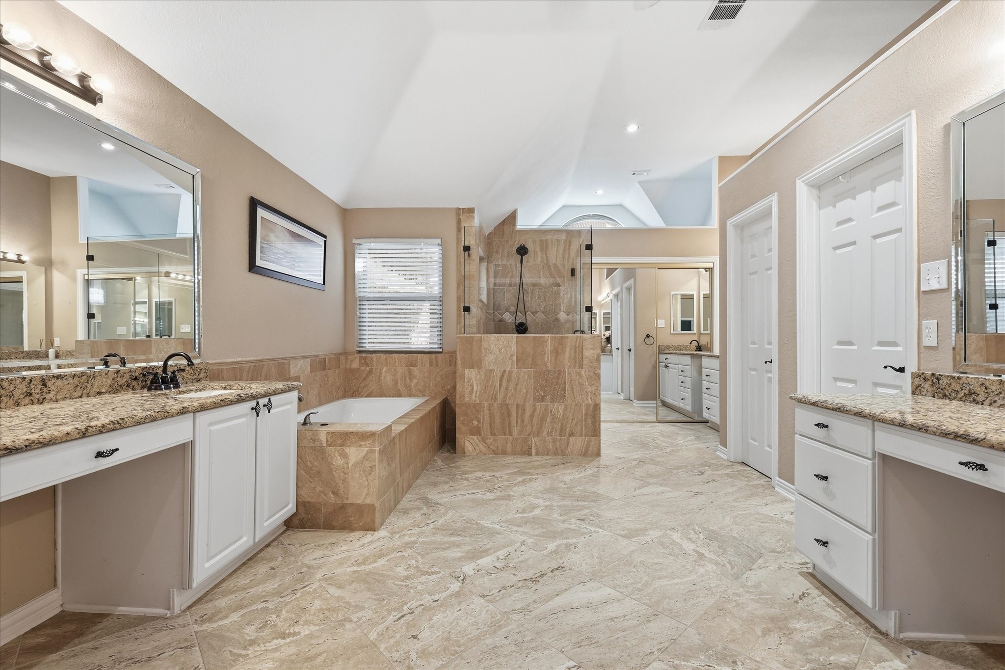 198 Chinaberry Way